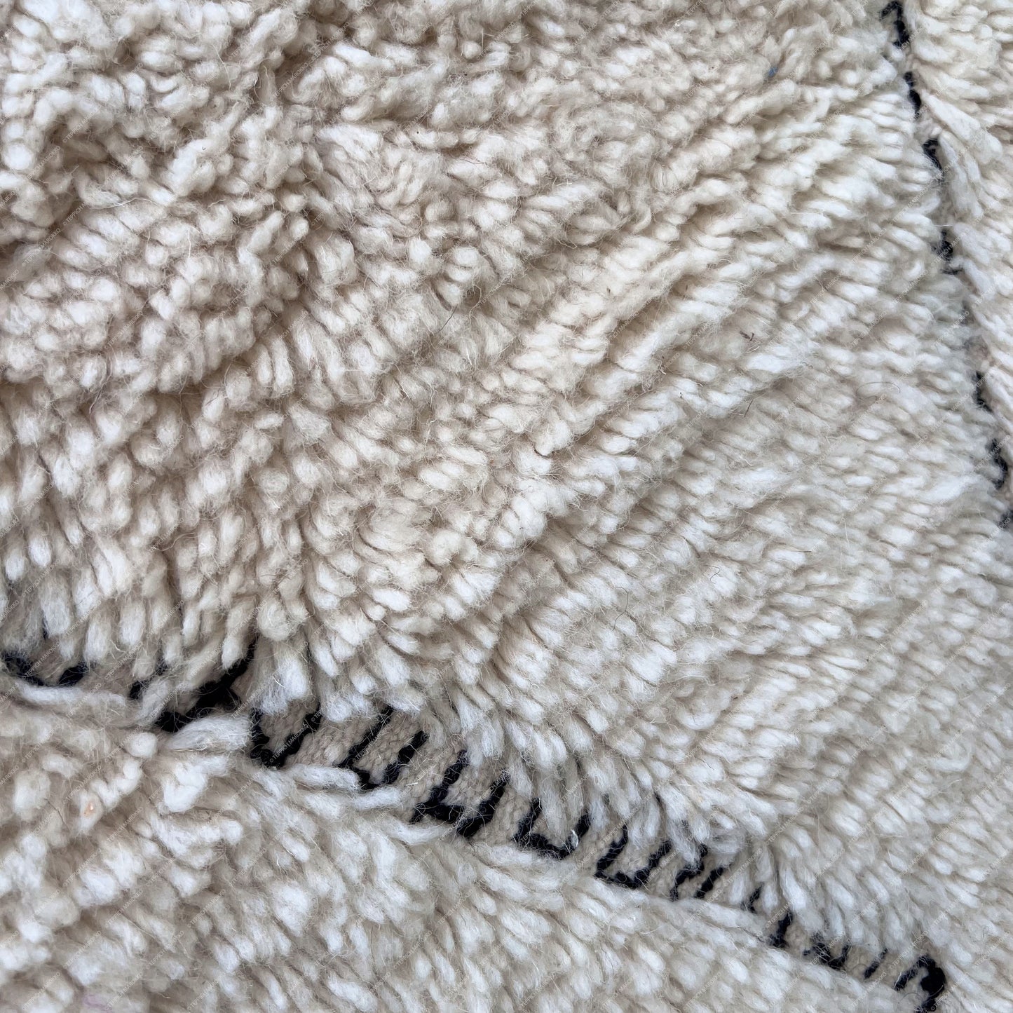 Nouran - White Moroccan rug
