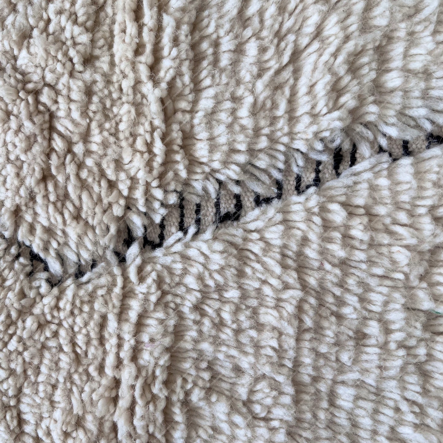 Nouran - White Moroccan rug