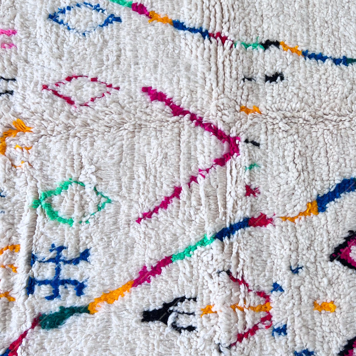 Fenoun - Shag Moroccan Rug