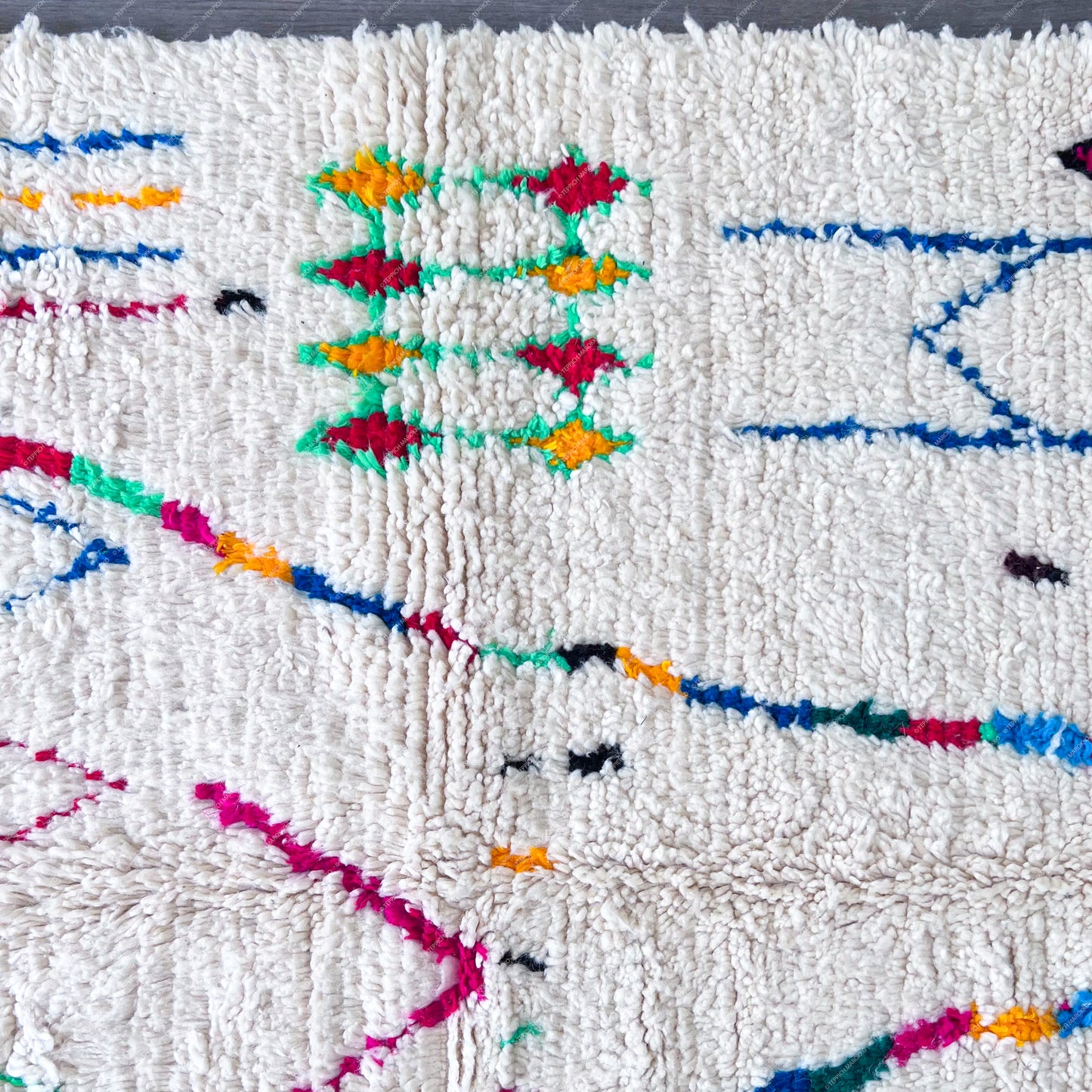 Fenoun - Shag Moroccan Rug