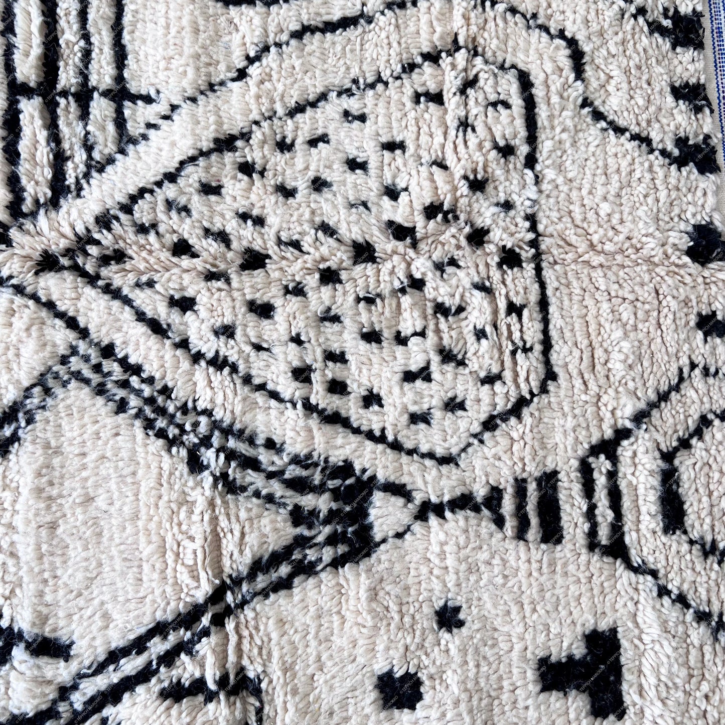 Rihana – Azilal Rug