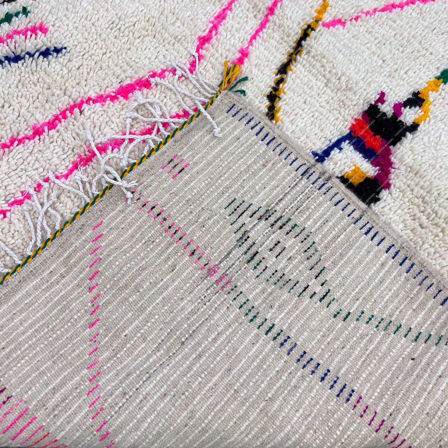 Almas – Moroccan Azilal Rug