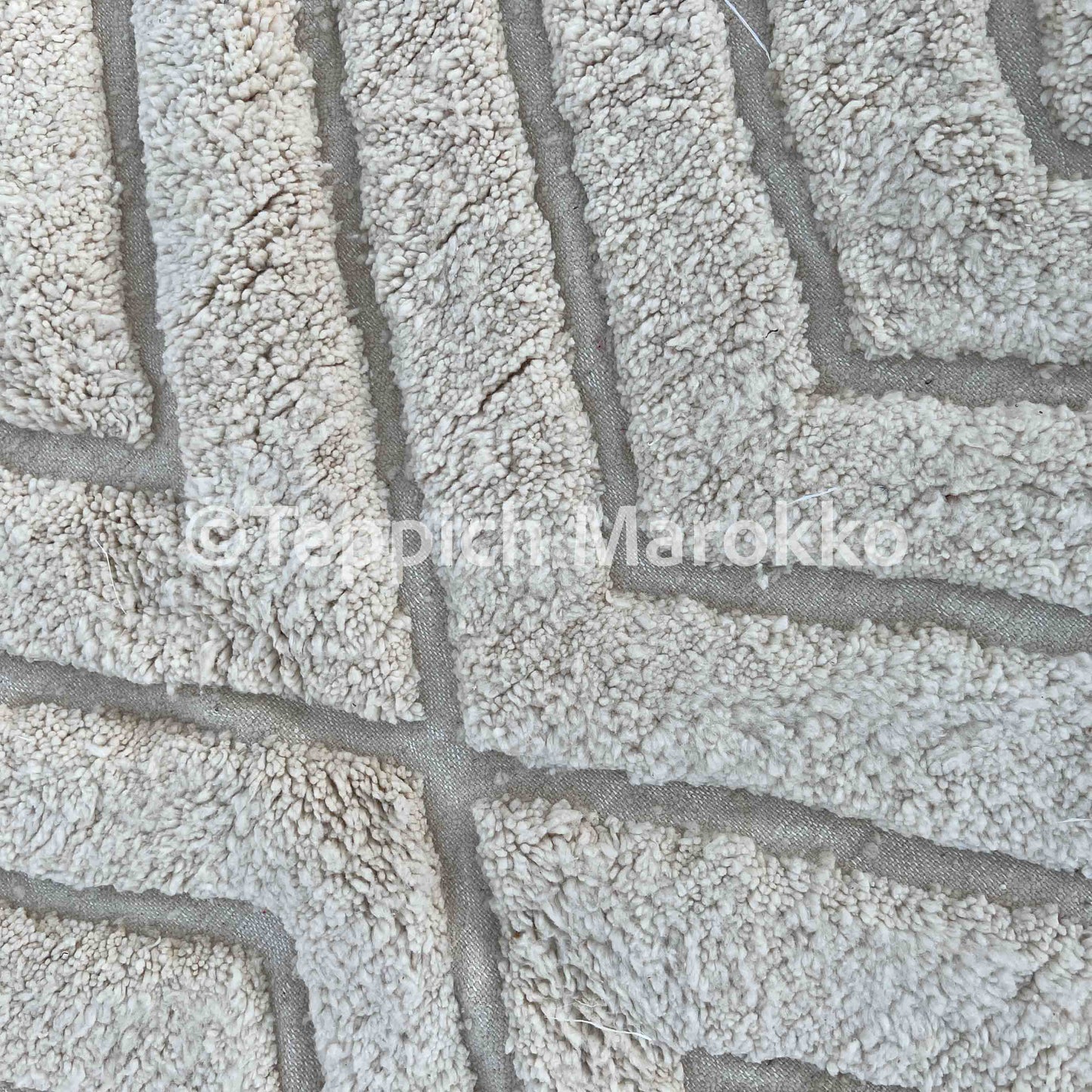 Ouraida - White Moroccan Rug