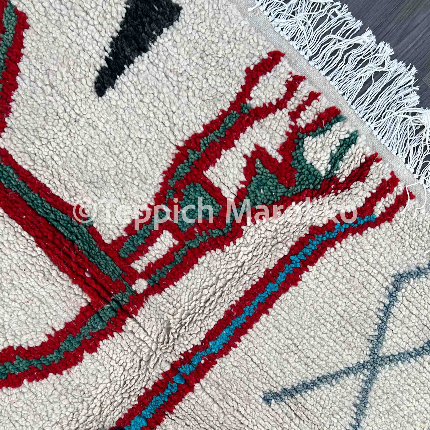 Ouraida - Moroccan Beni Ourain Rug