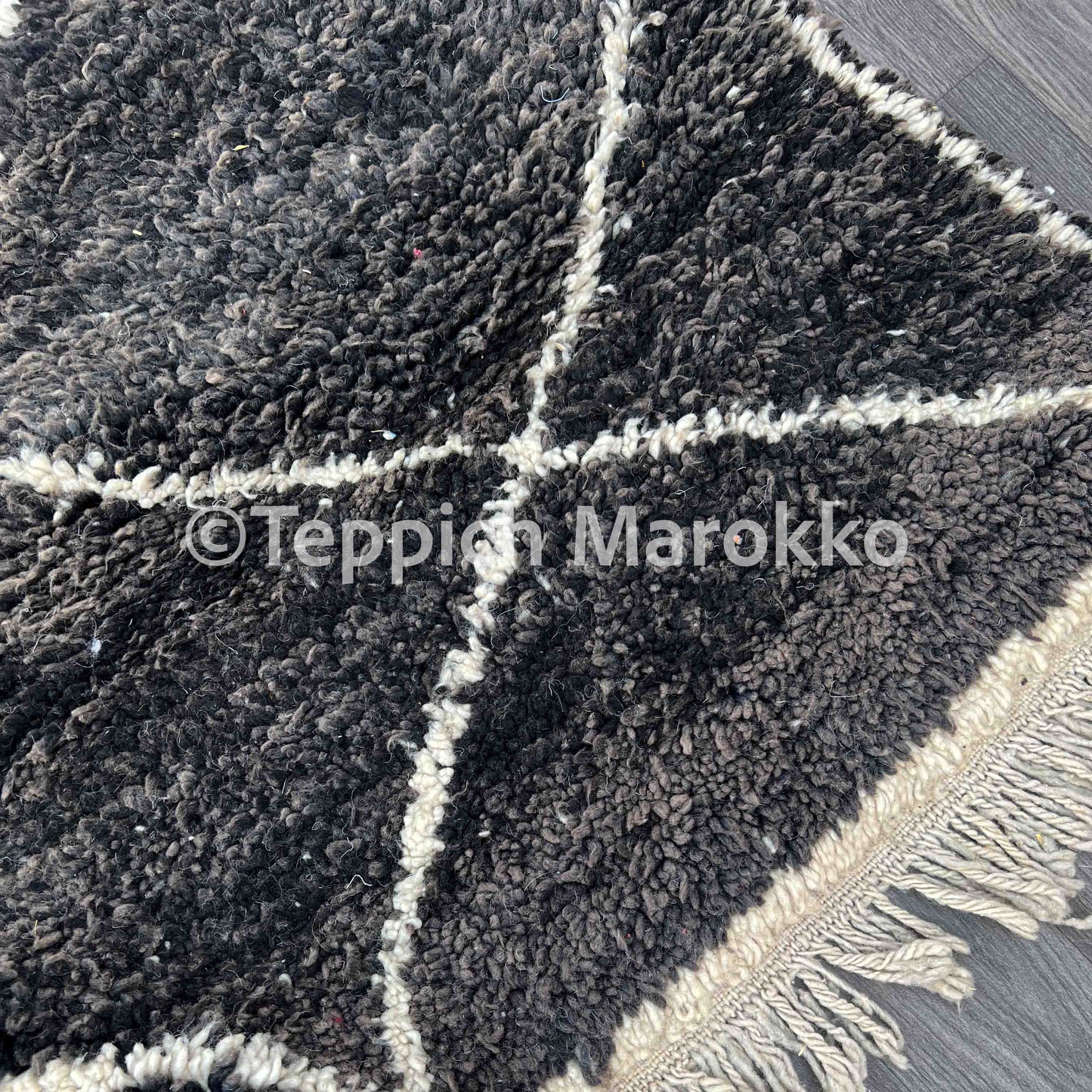 Fanida - Shag Moroccan Rug