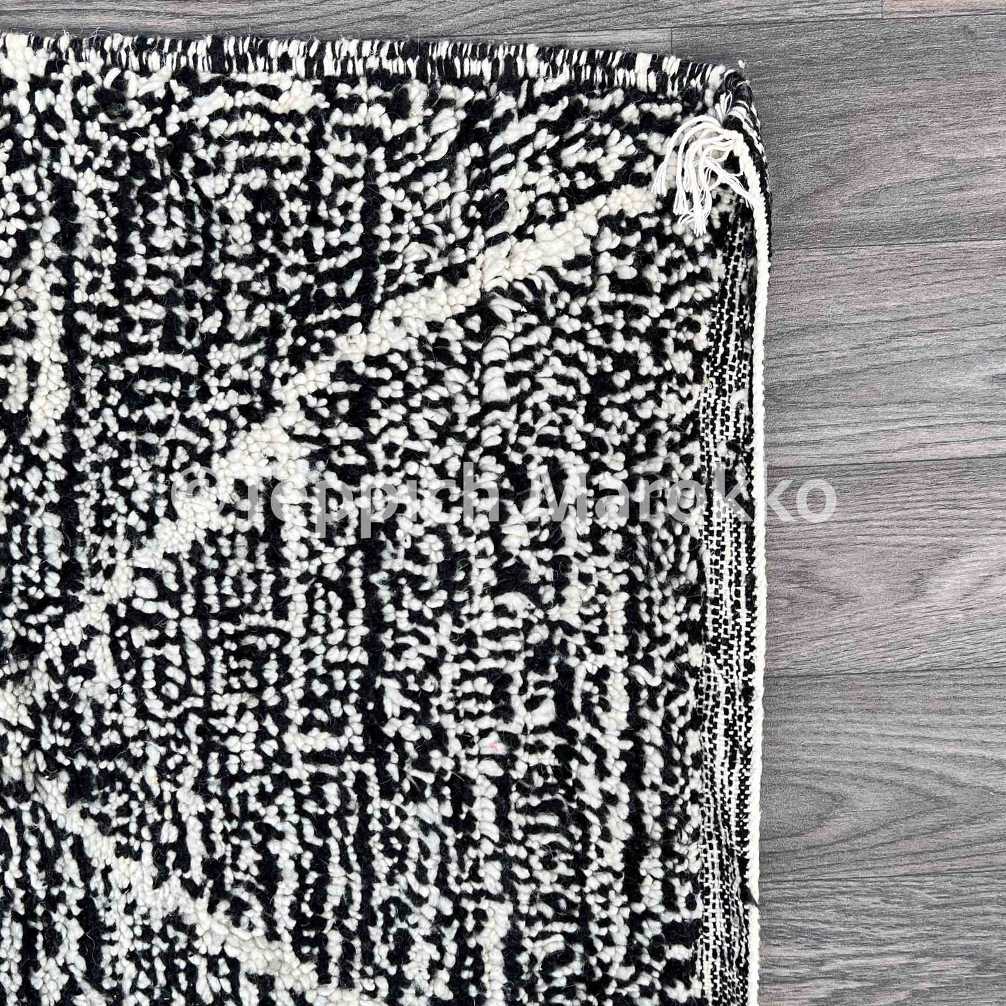 Ranya – Moroccan Rug