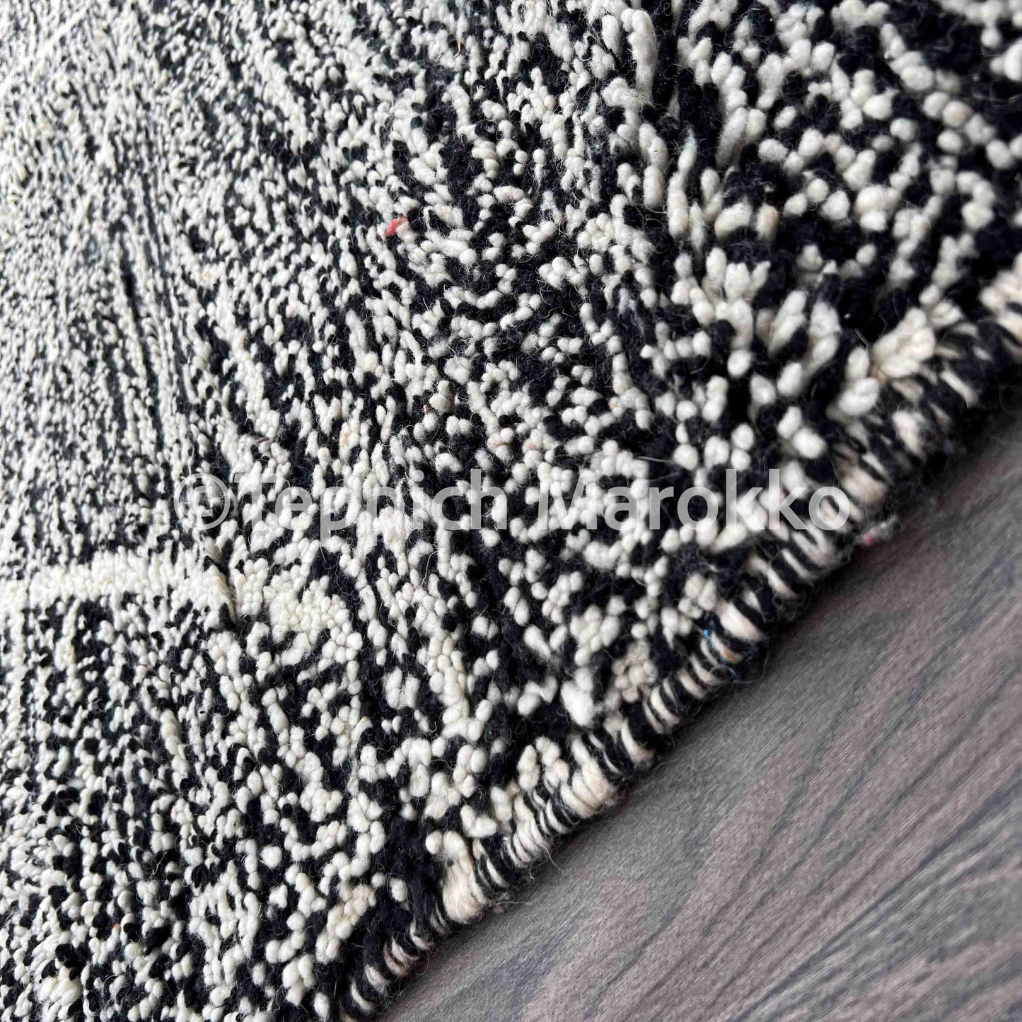 Ranya – Moroccan Rug