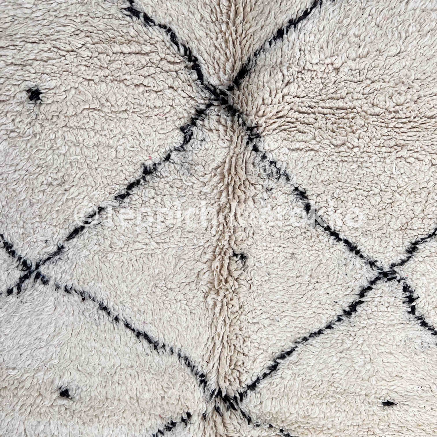 Azrou – Moroccan Rug