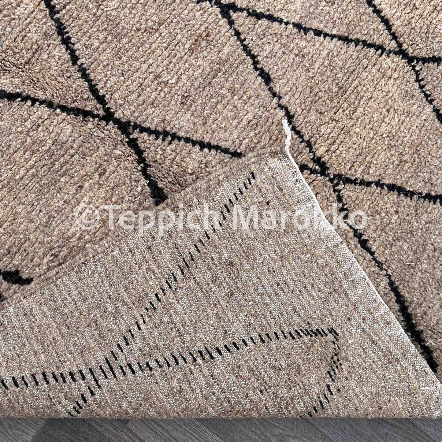 Lirya – Moroccan Rug