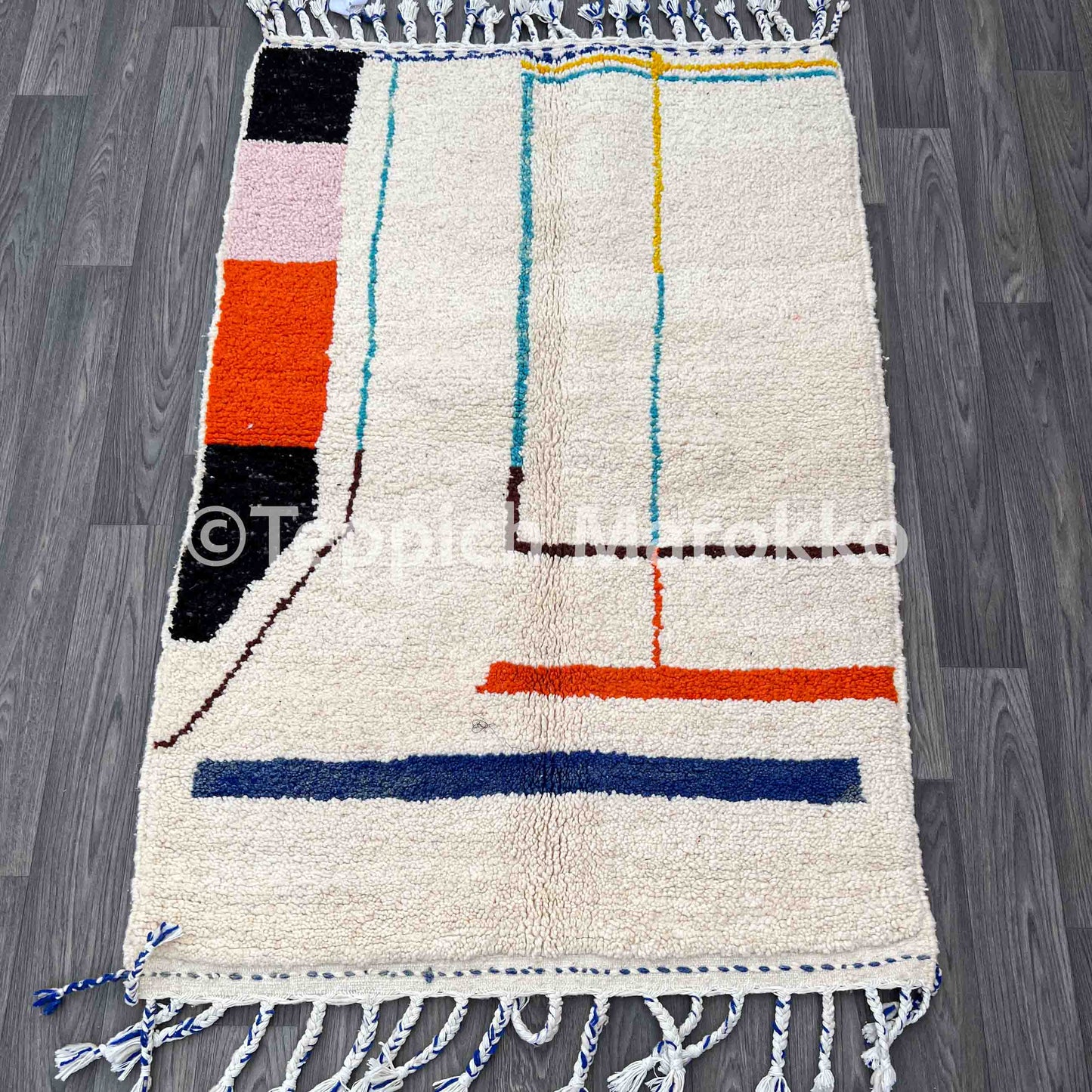 Fanid – Moroccan Rug