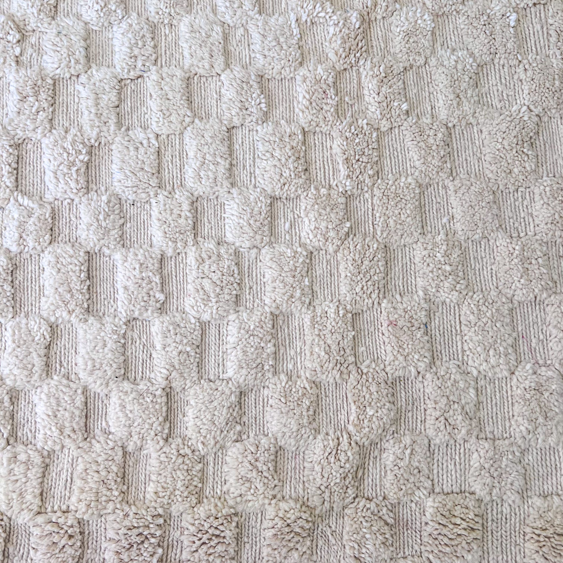 Kenza – Checkered Beni Ourain Rug