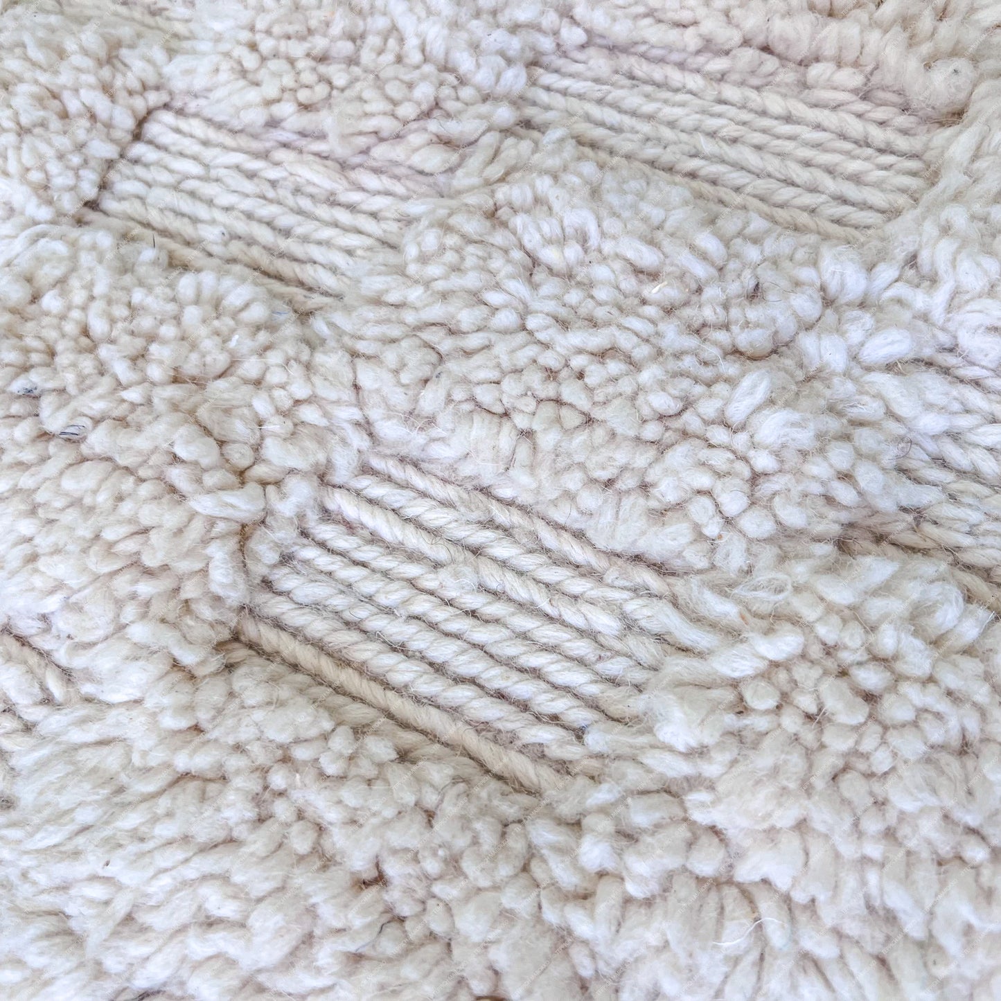 Farah - White Checkered Moroccan rug