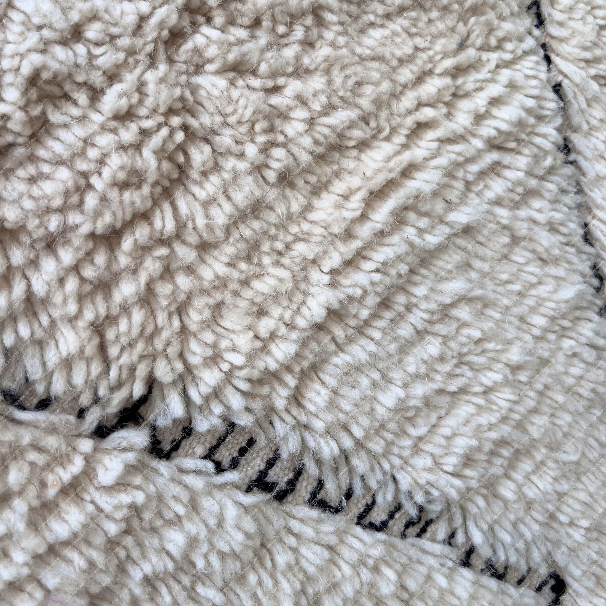 Nouran - White Moroccan rug