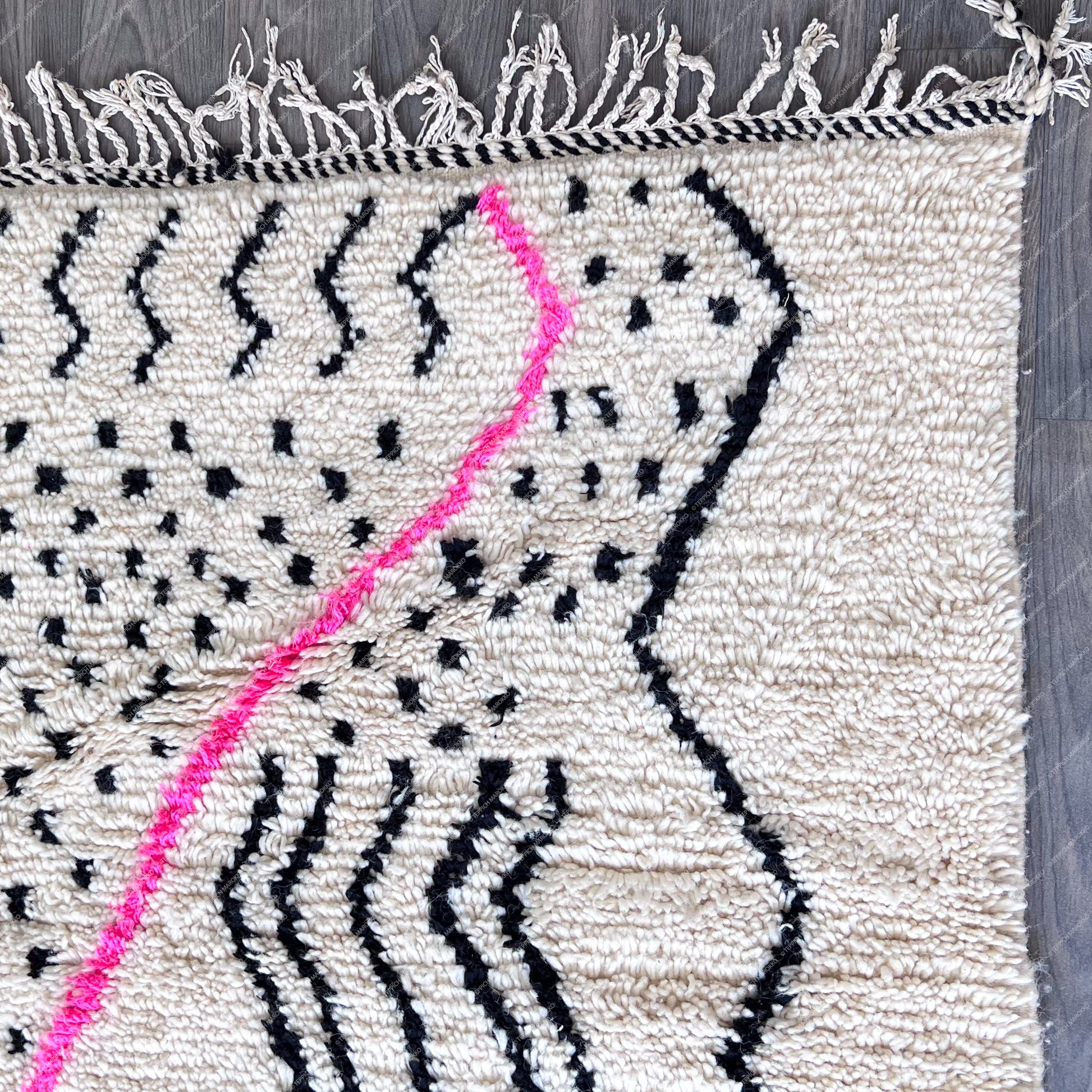 Almas – Azilal Rug