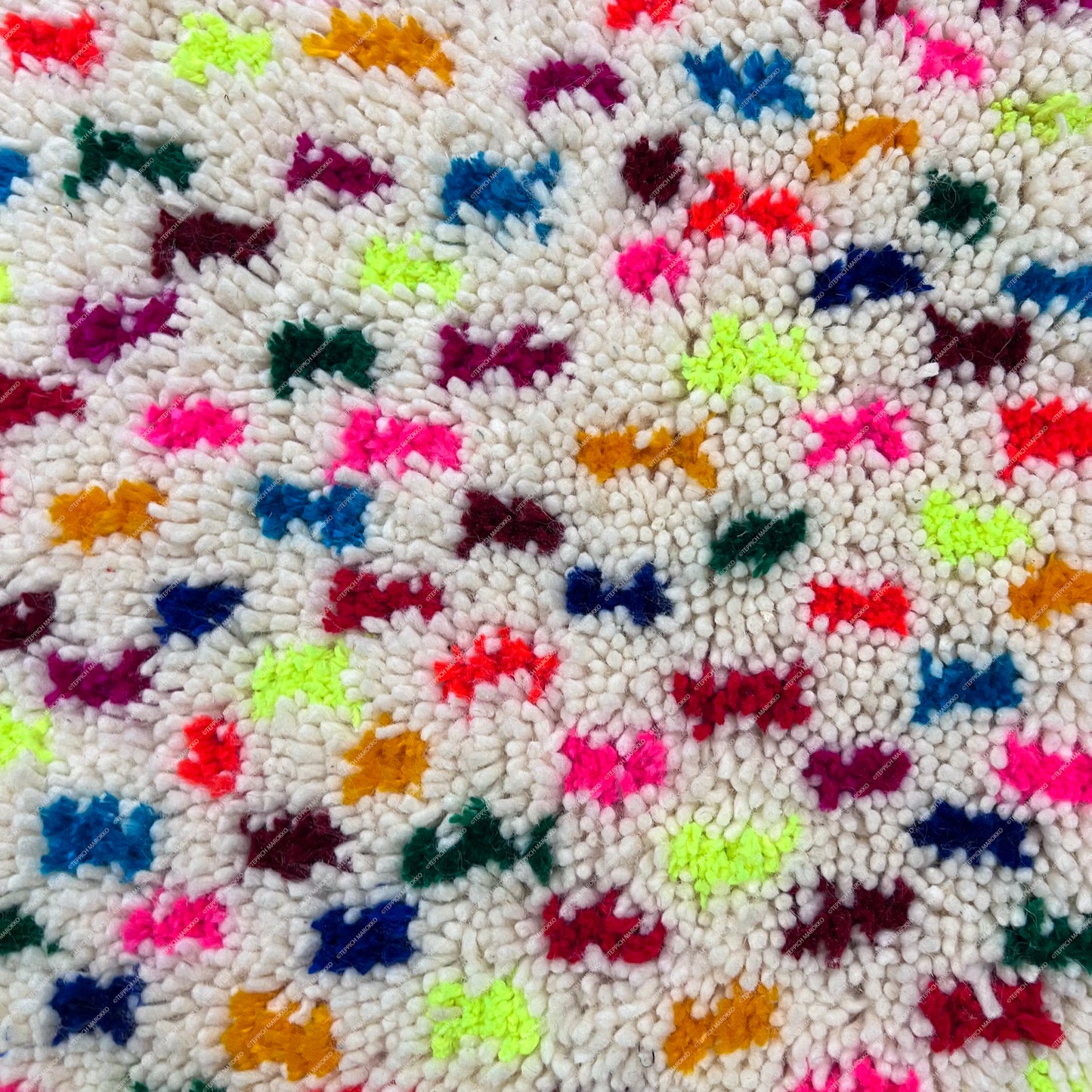 Almas - Berber Dots Rug