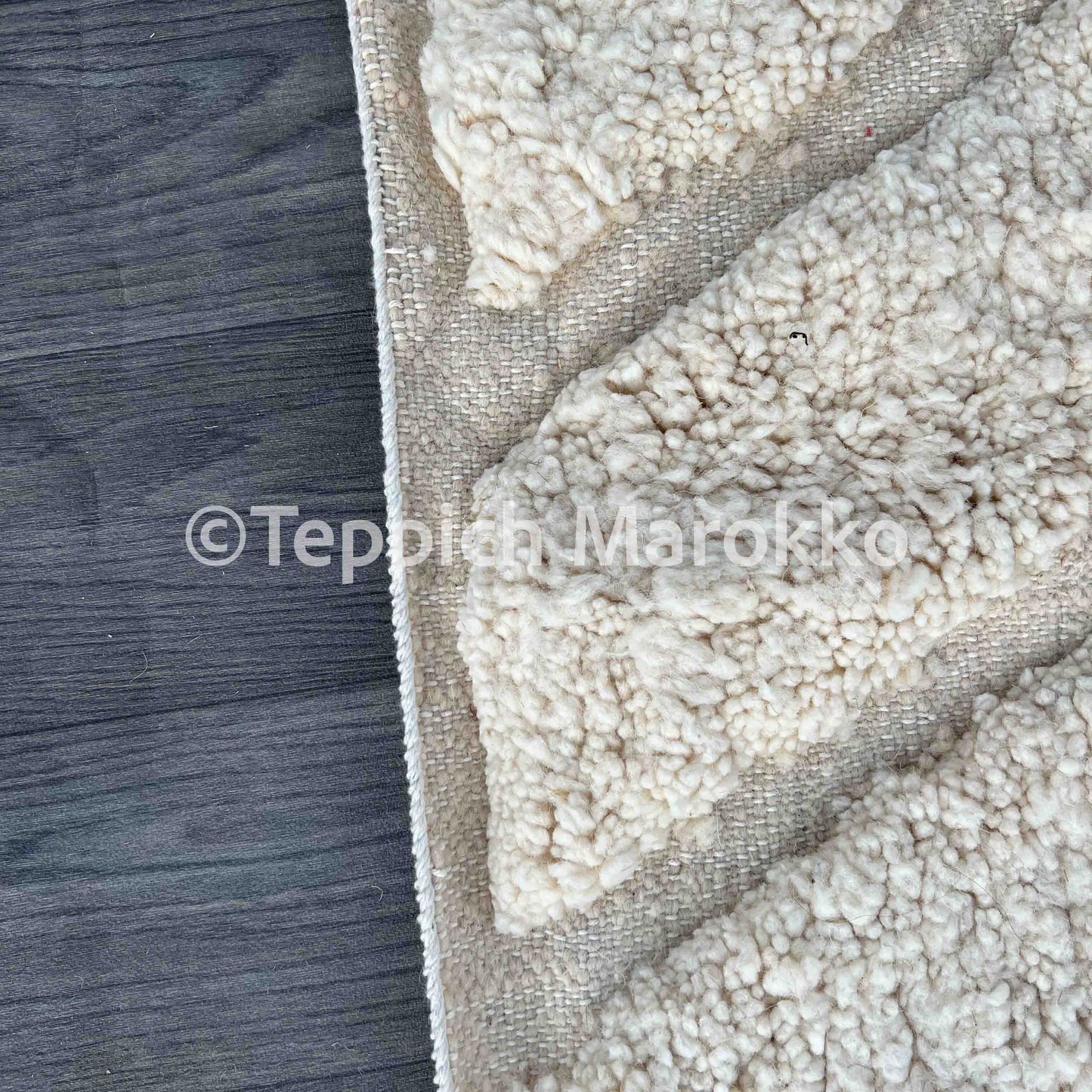 Ouraida - White Moroccan Rug