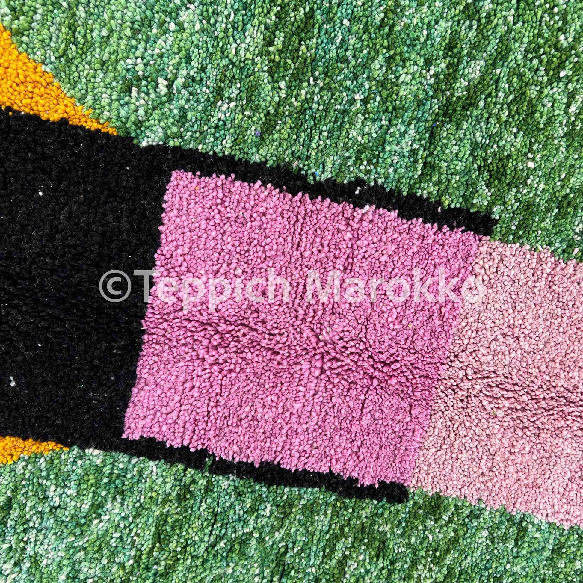 Salwa - Green Moroccan Rug