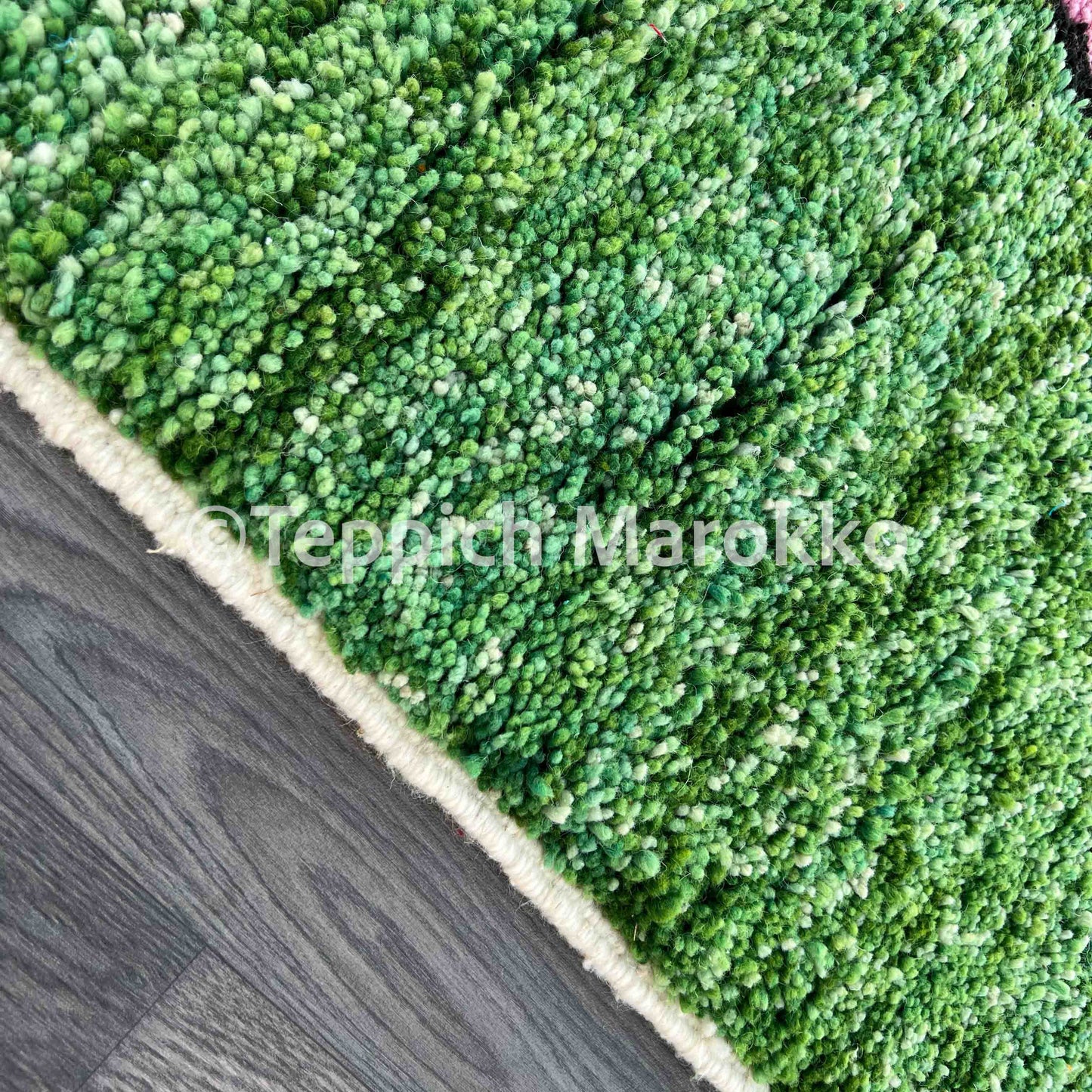 Salwa - Green Moroccan Rug