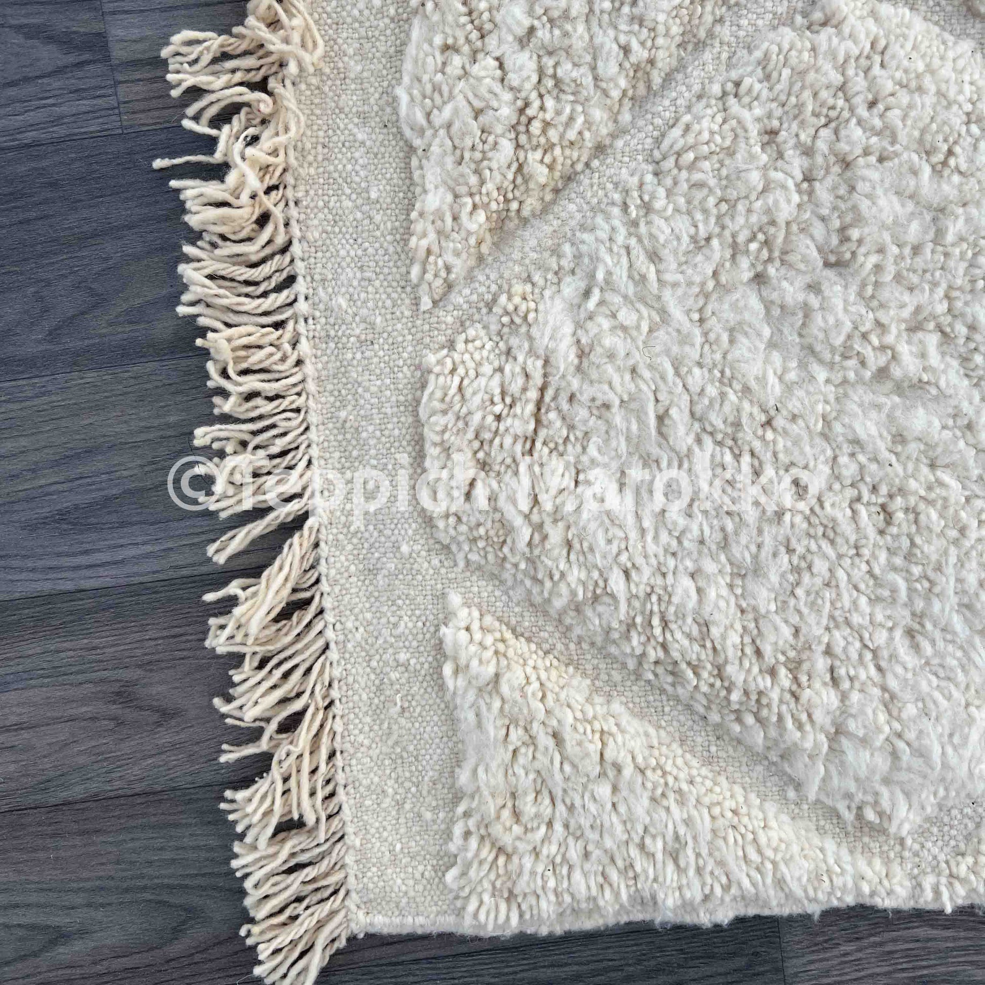 Salwa - White Moroccan Rug