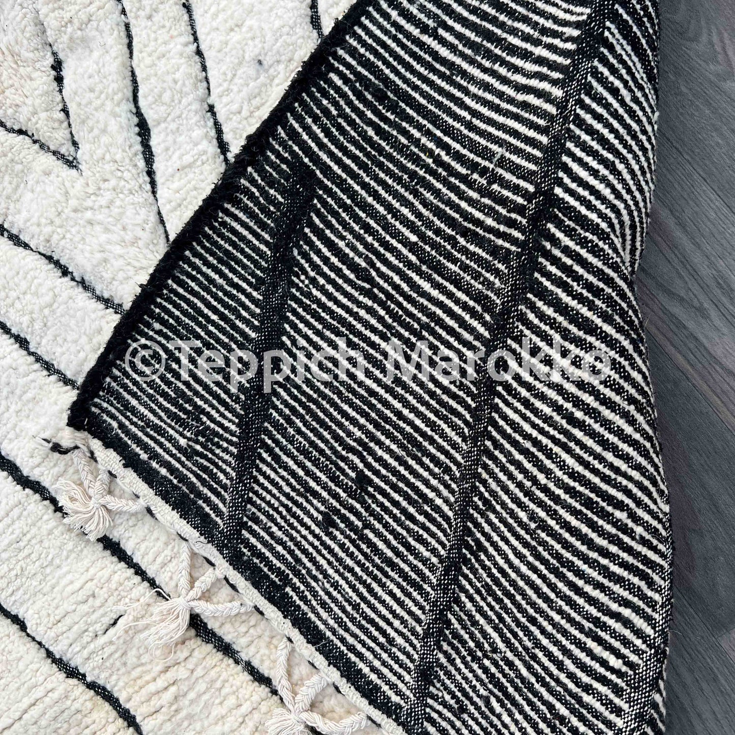 Zahra - White Moroccan Rug