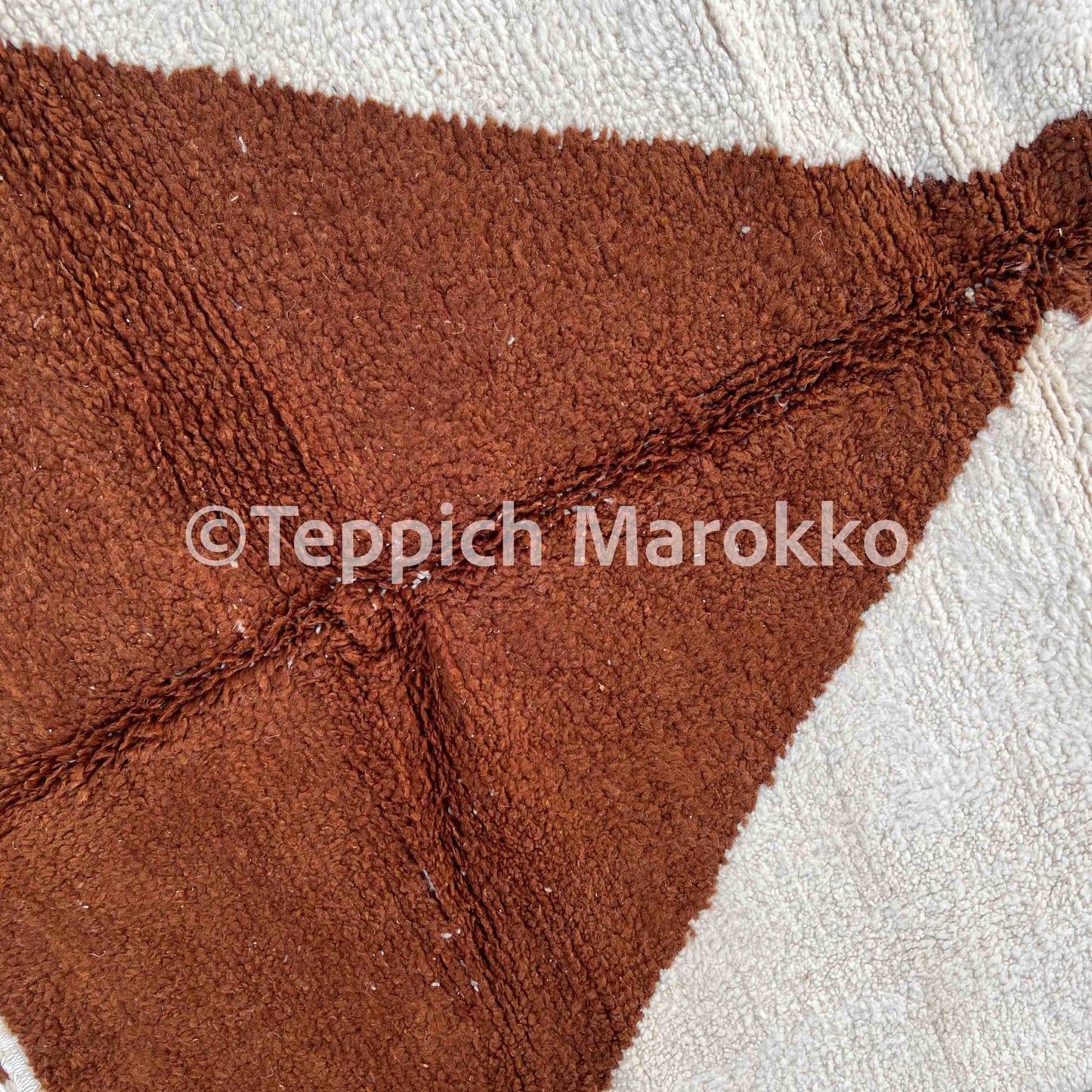 Fanida - Brown Moroccan Rug