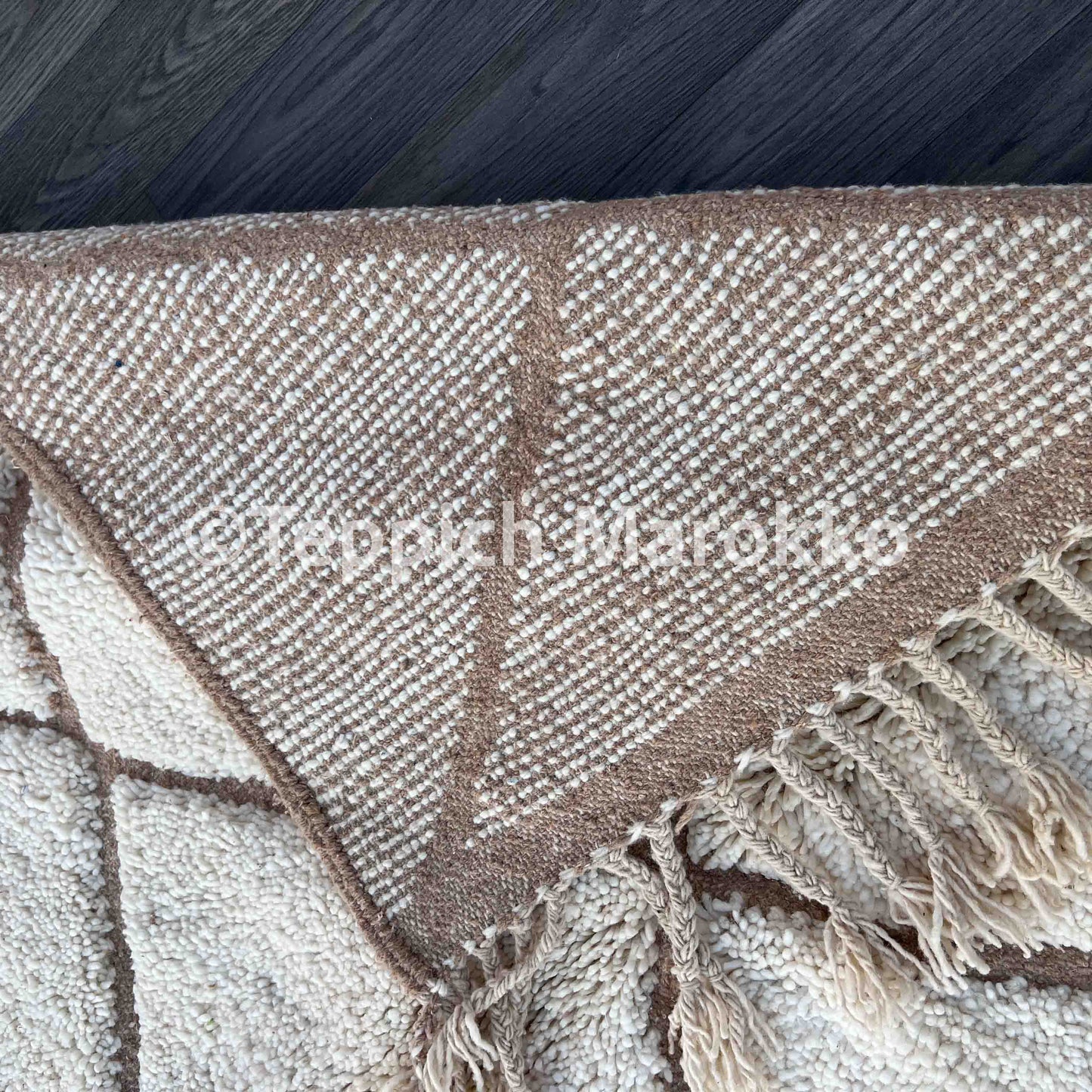 Elbayda - Shag Moroccan Rug