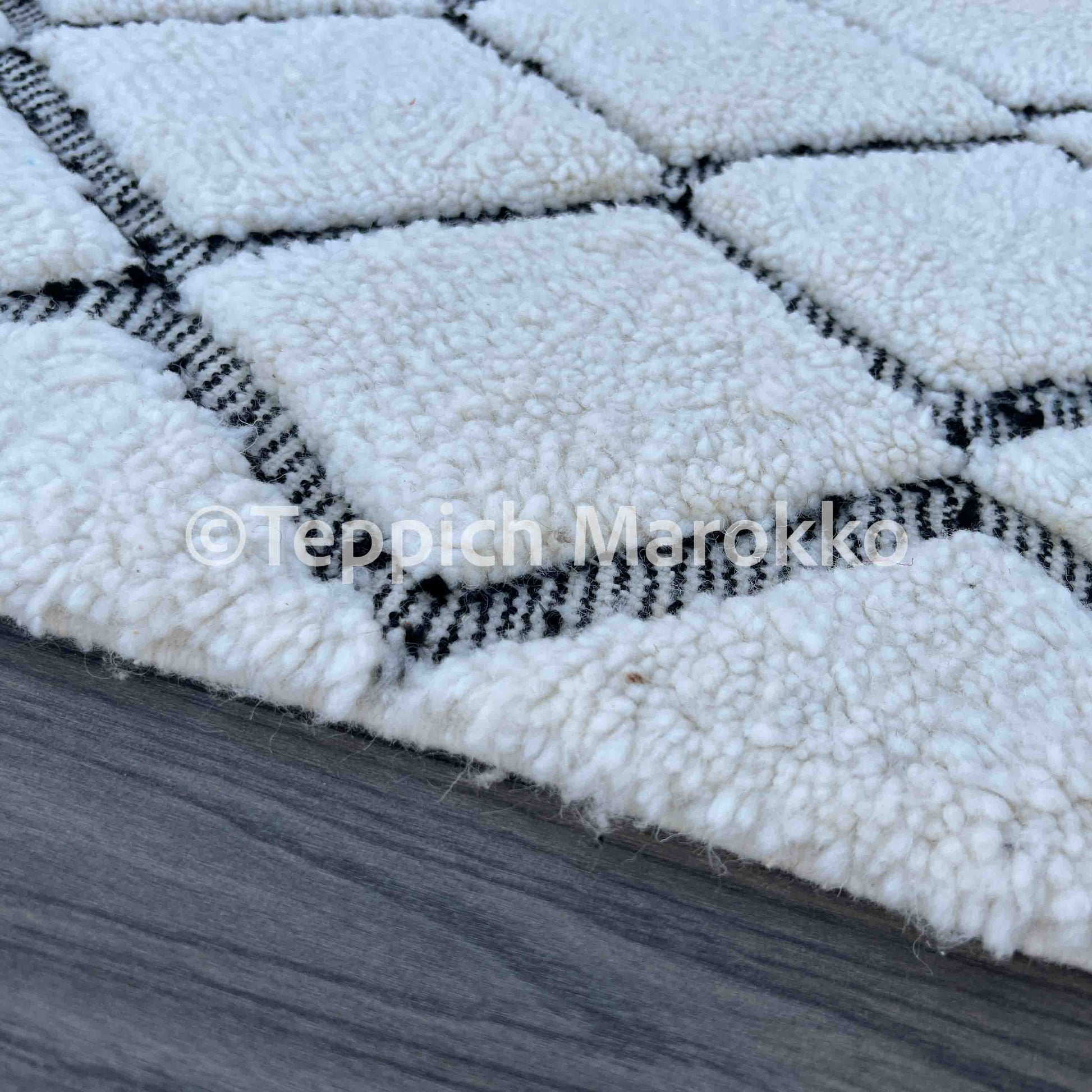 Majdah - Shag Moroccan Rug