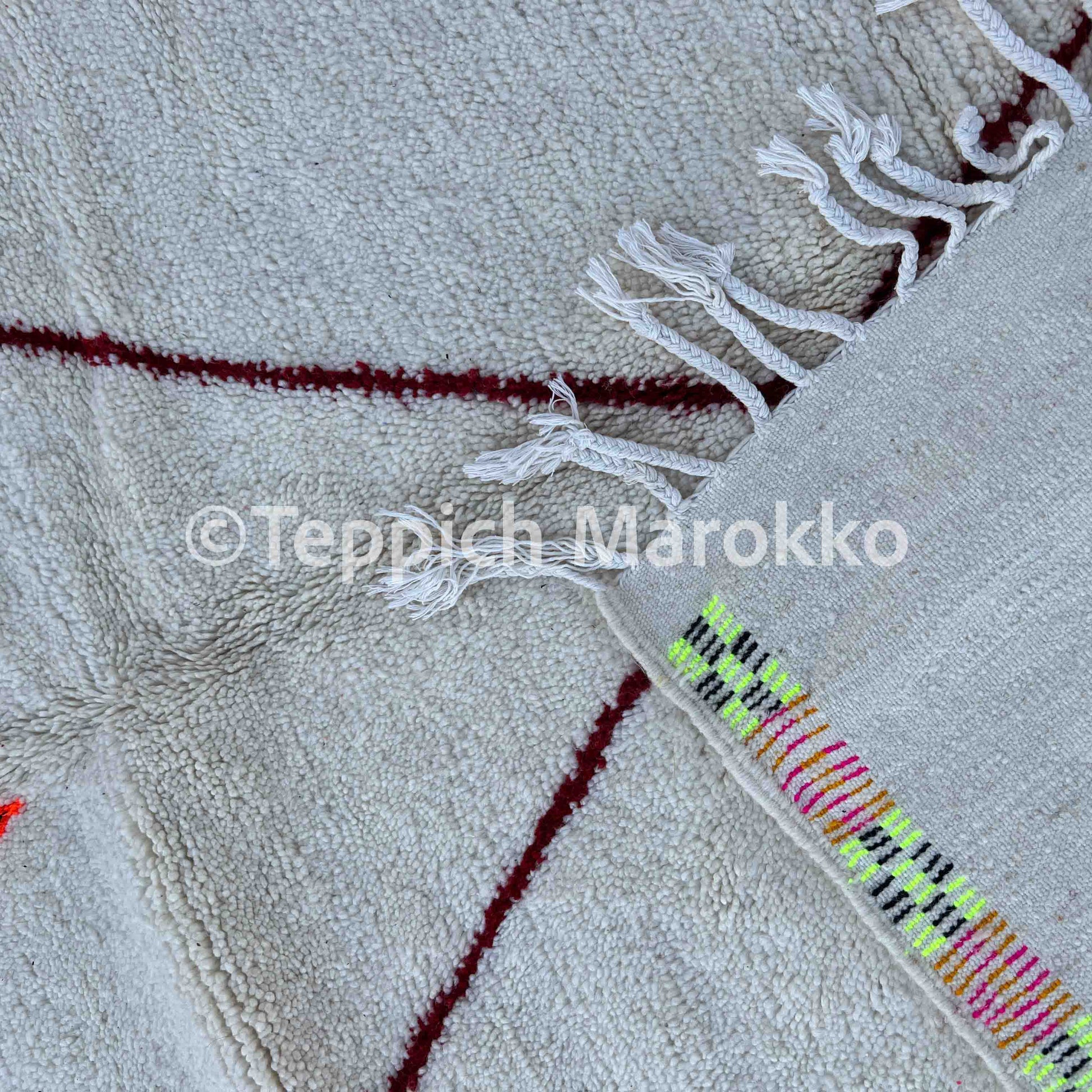 Almas - Moroccan Beni Ourain Rug