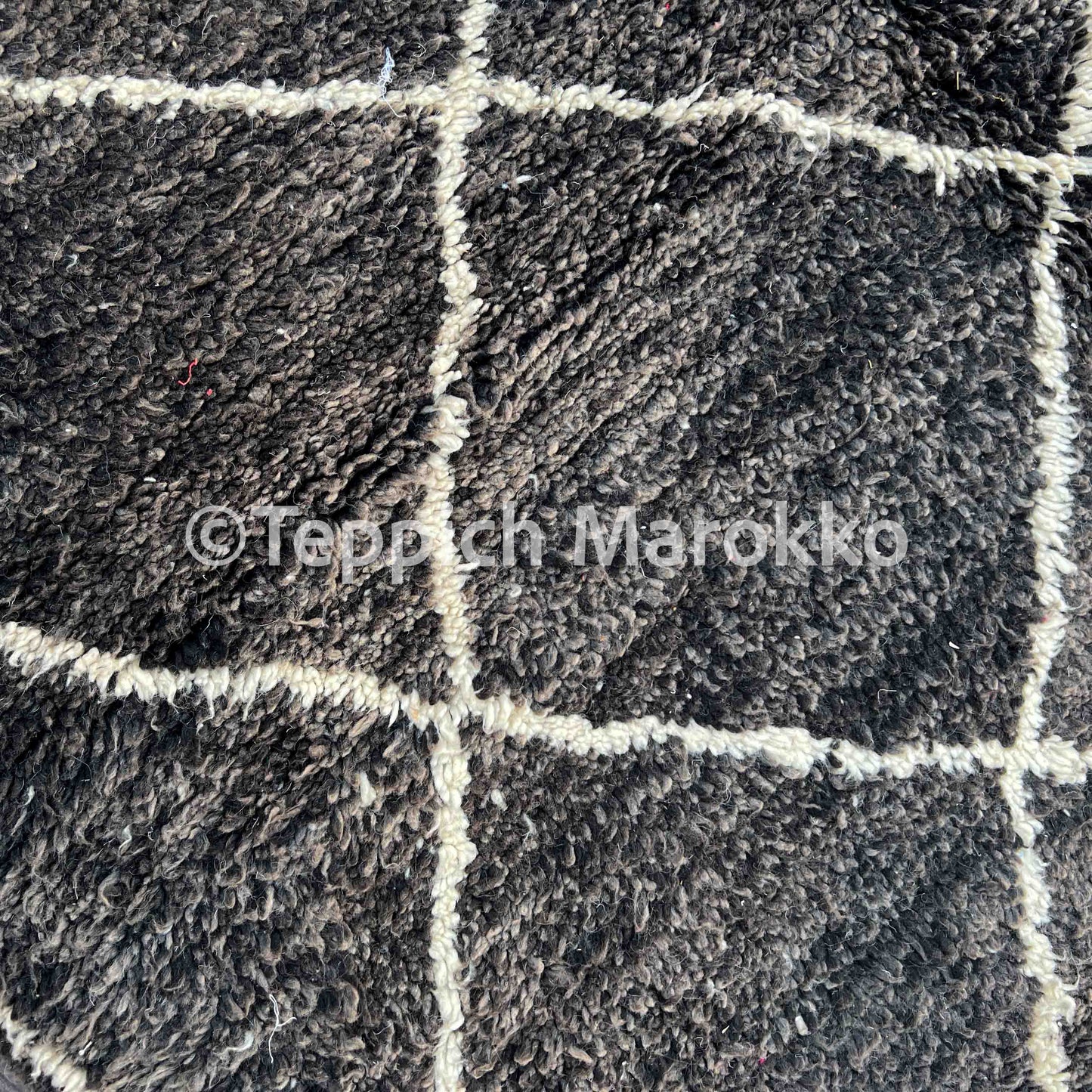 Fanida - Shag Moroccan Rug