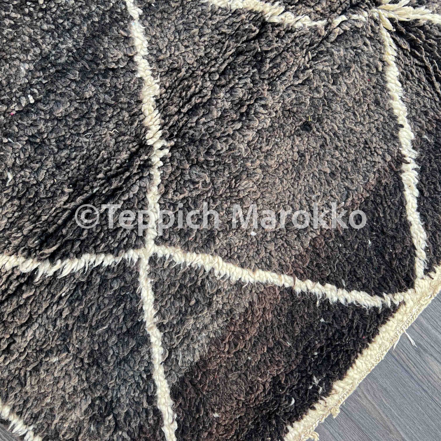 Fanida - Shag Moroccan Rug