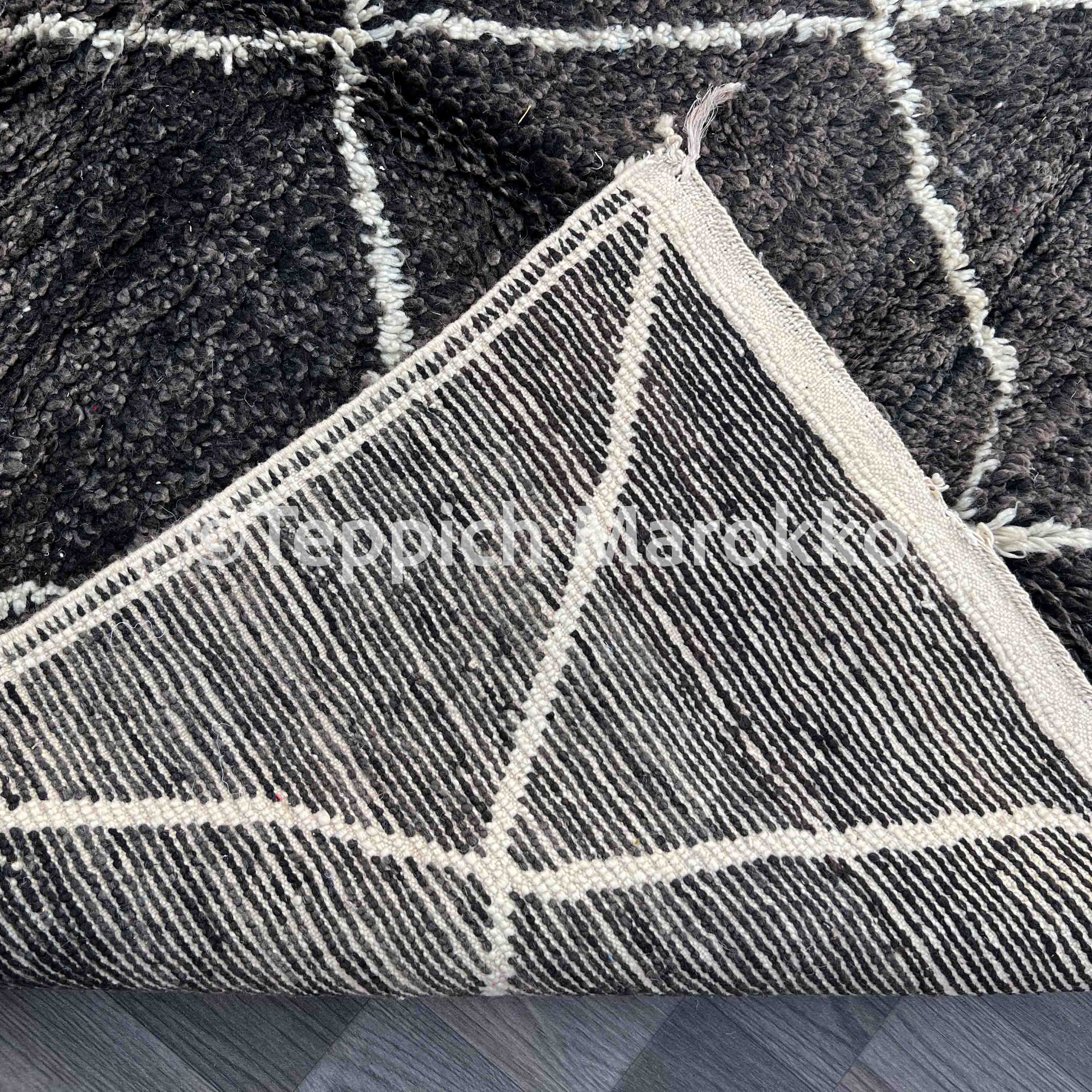 Fanida - Shag Moroccan Rug