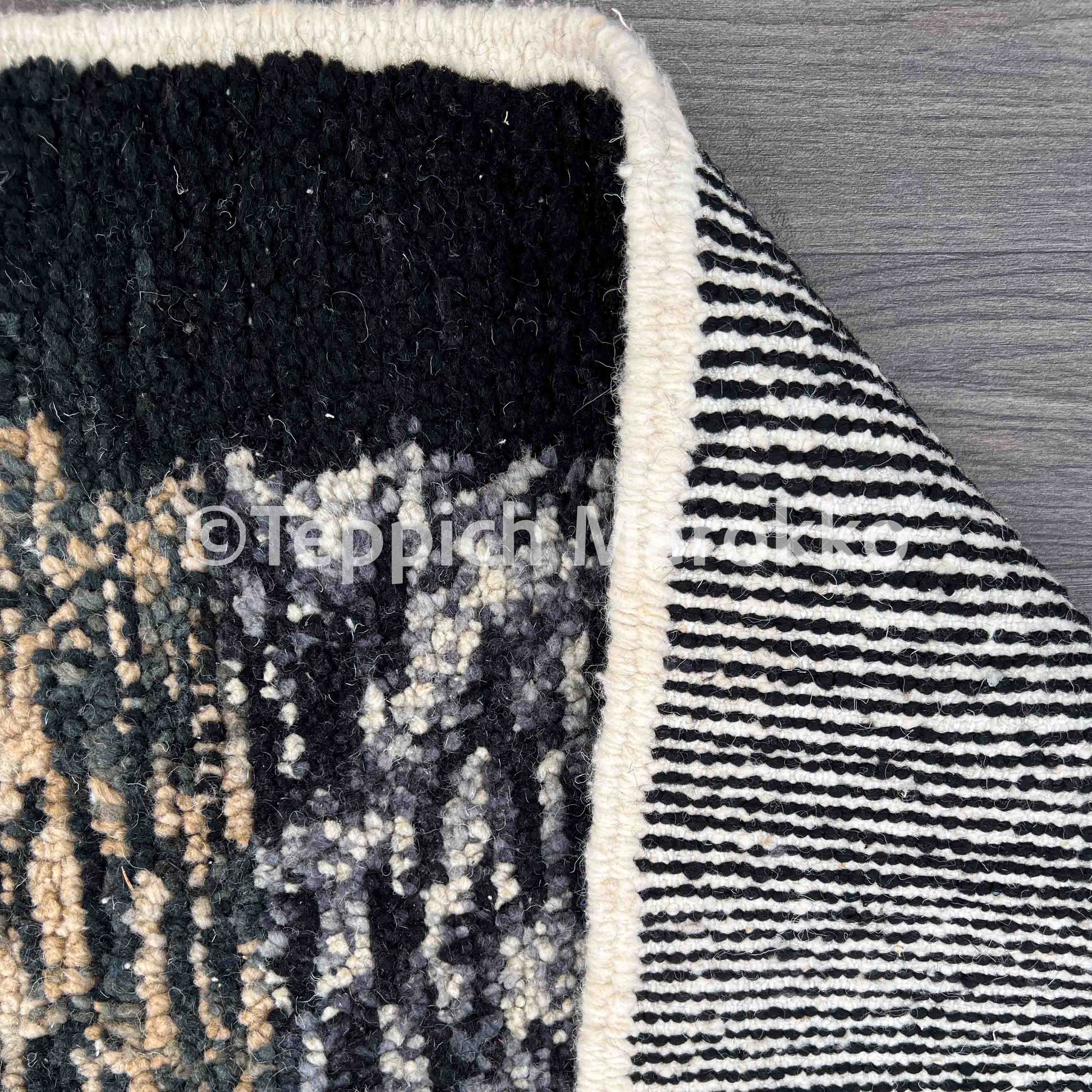 Tazar – Moroccan Rug