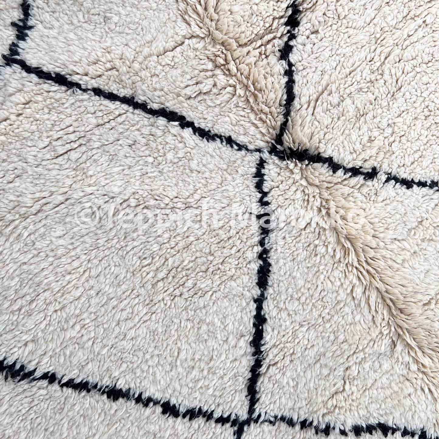 Amira – Moroccan Rug