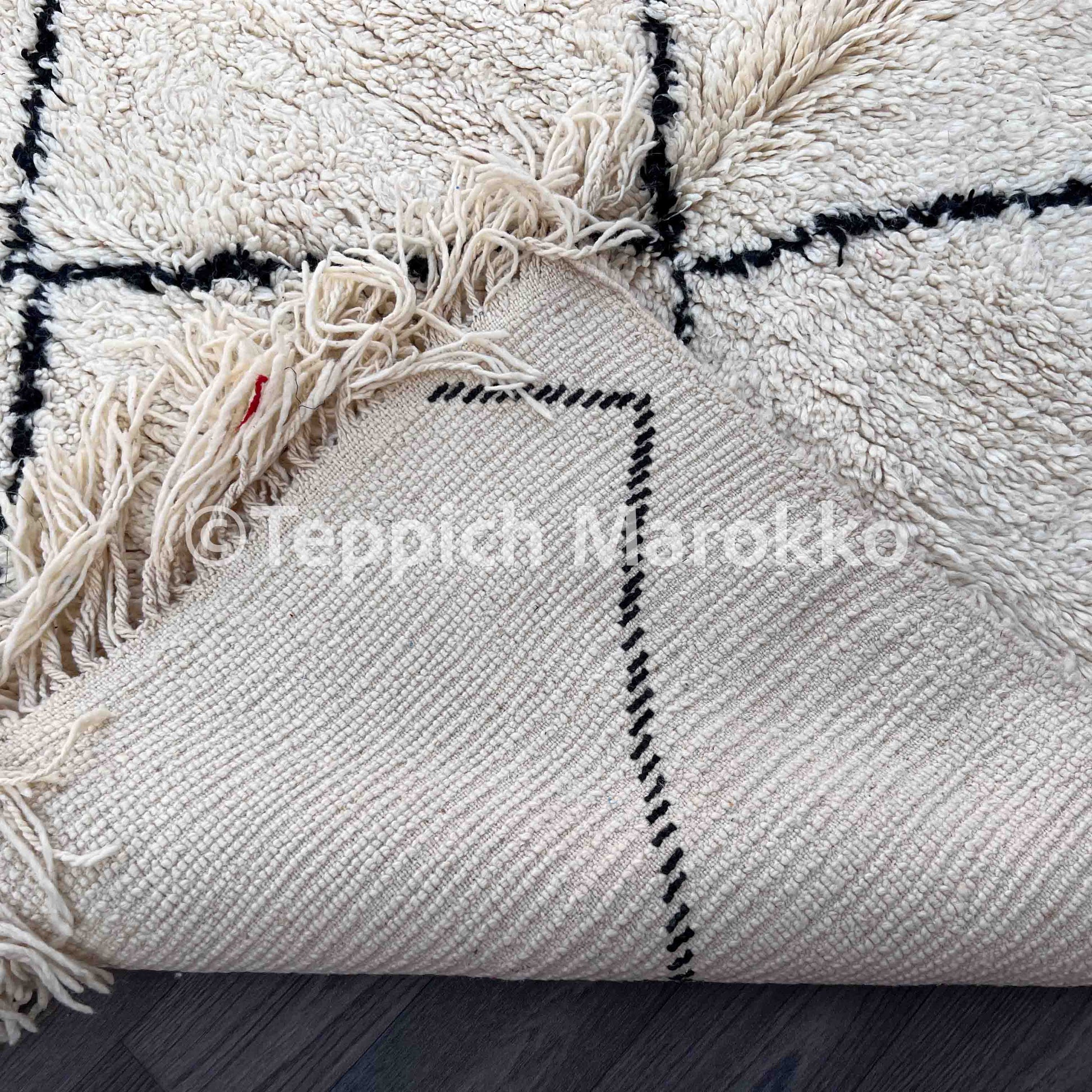 Amira – Moroccan Rug