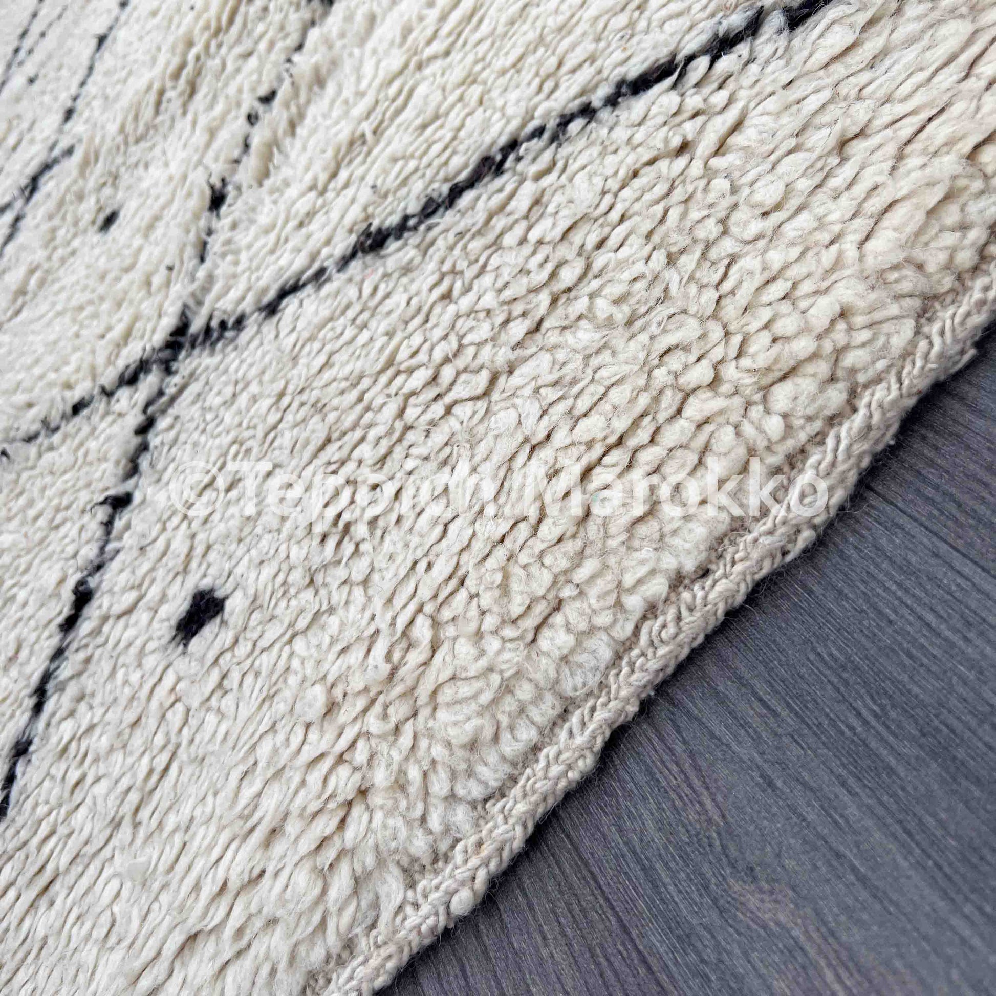 Azrou – Moroccan Rug