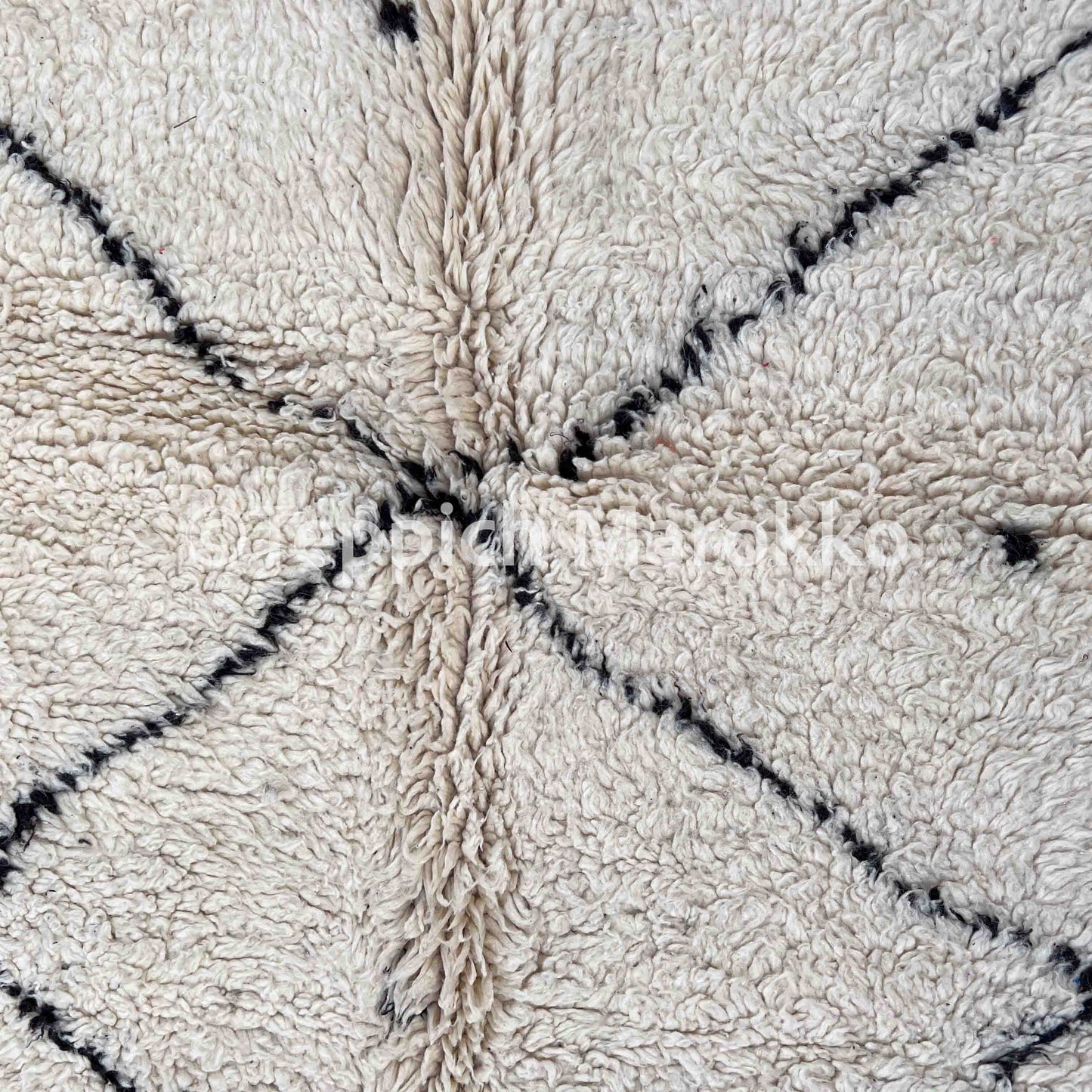 Azrou – Moroccan Rug