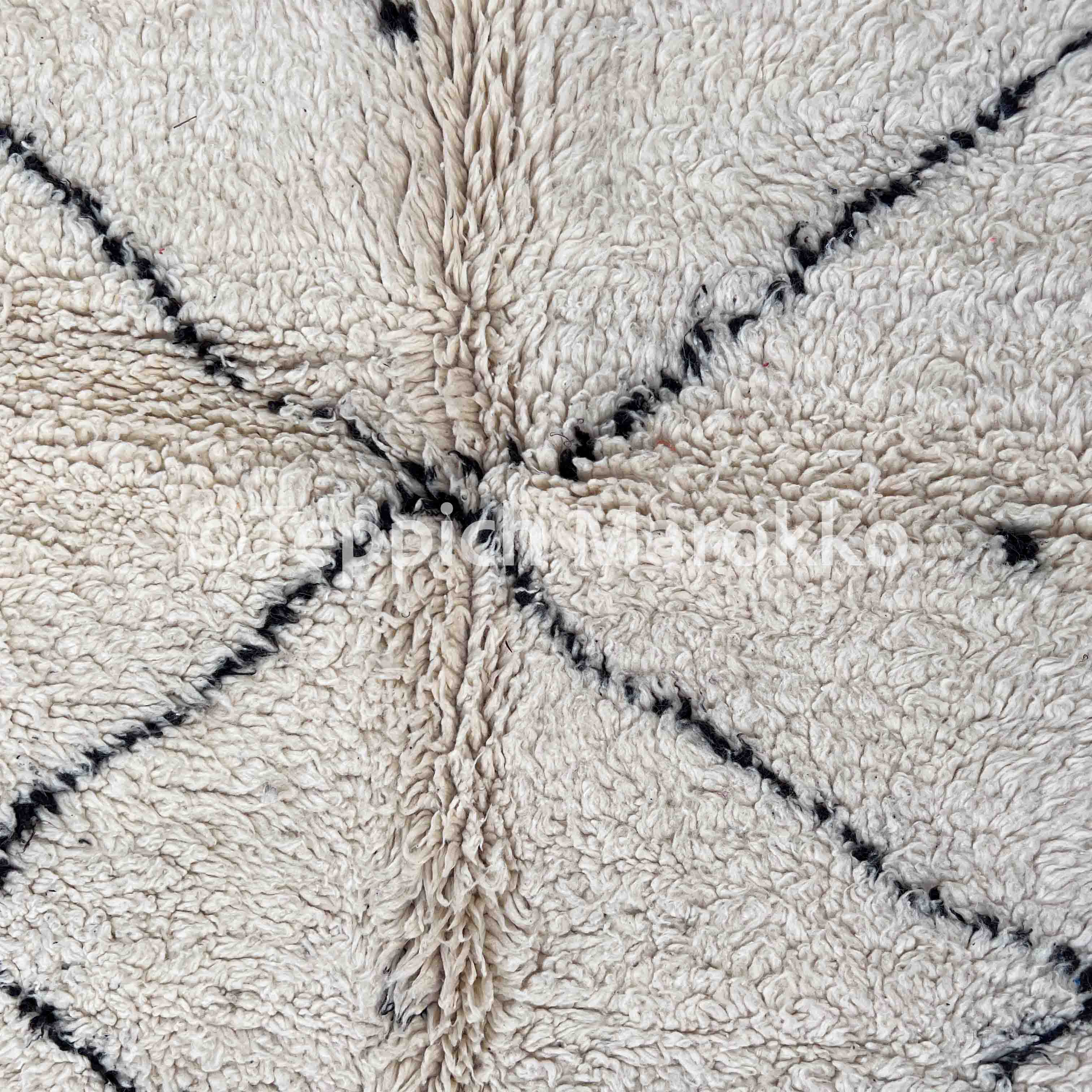 Azrou – Moroccan Rug