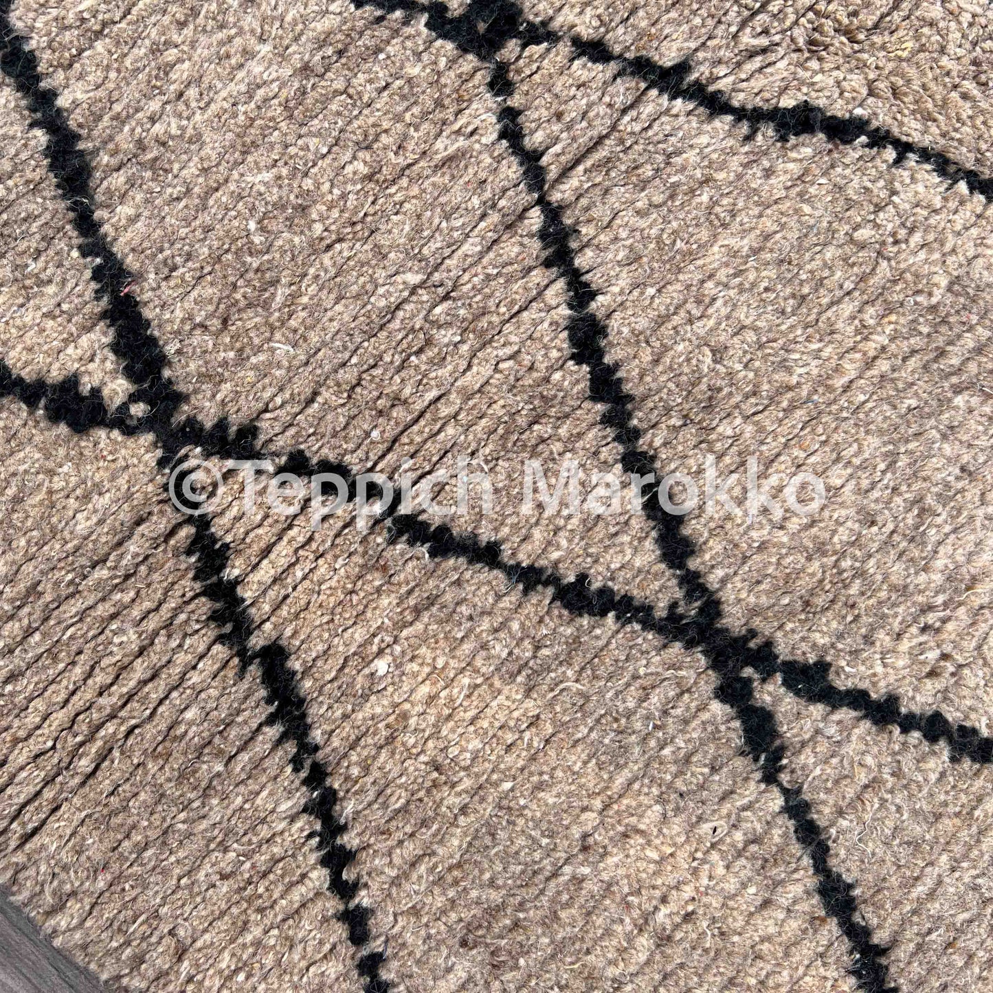 Lirya – Moroccan Rug