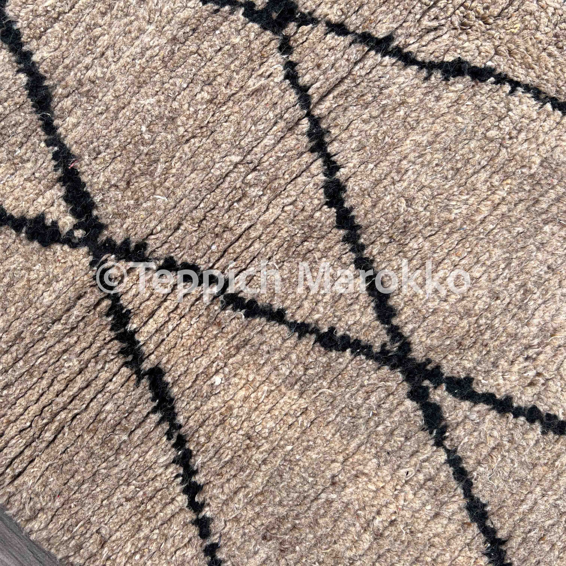 Lirya – Moroccan Rug