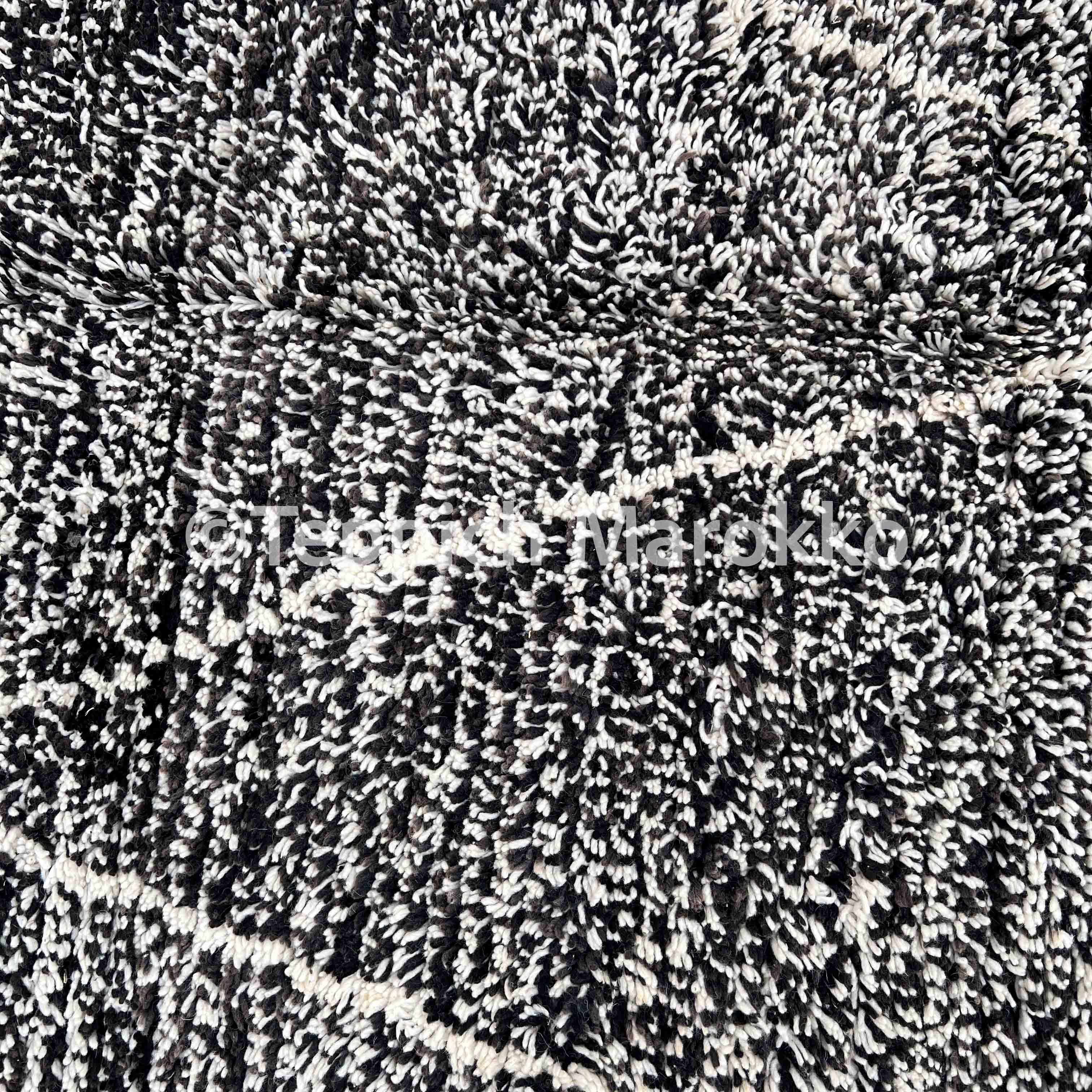 Zayna – Moroccan Rug