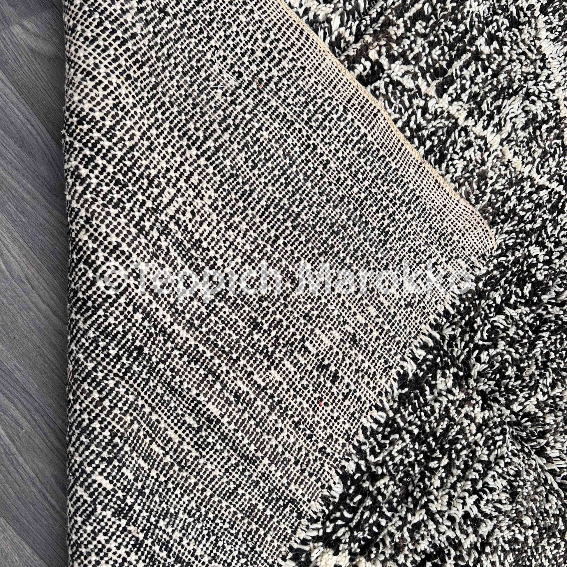 Zayna – Moroccan Rug