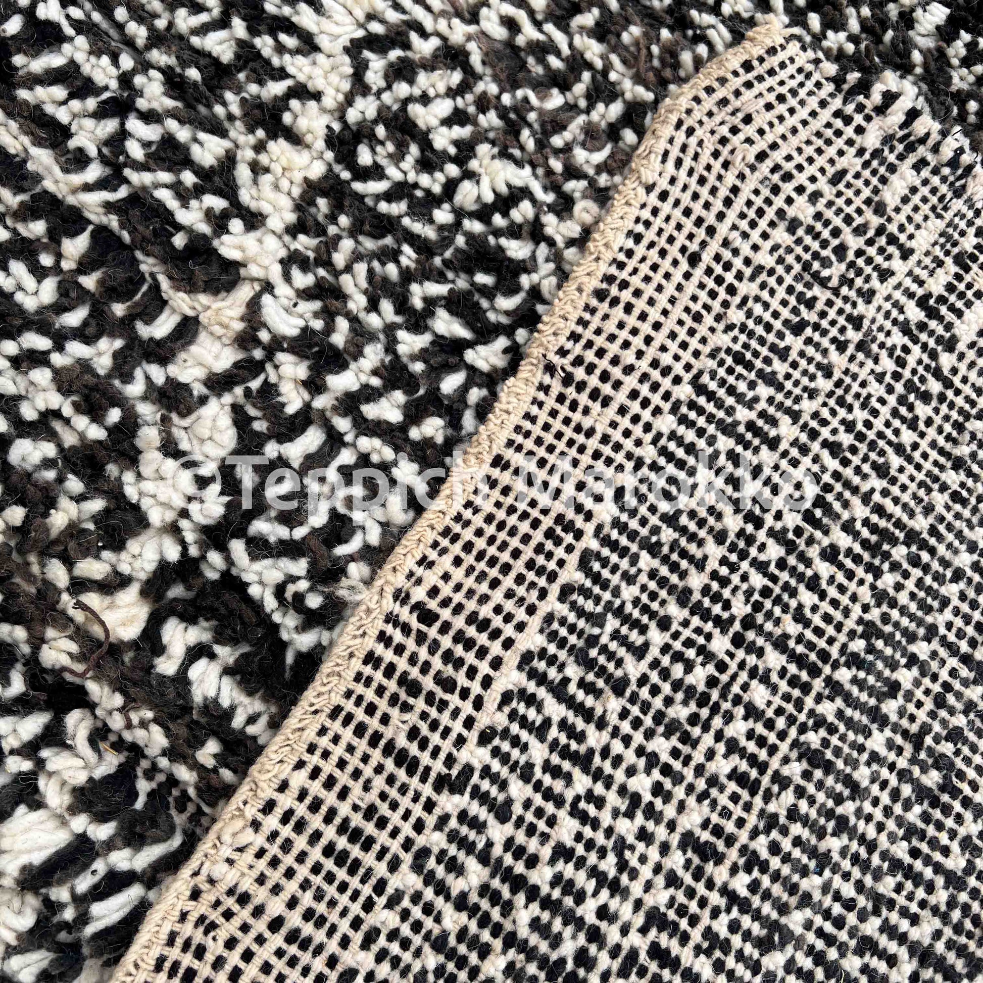 Zayna – Moroccan Rug