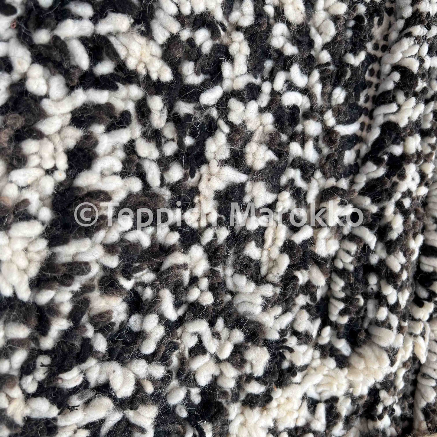 Zayna – Moroccan Rug