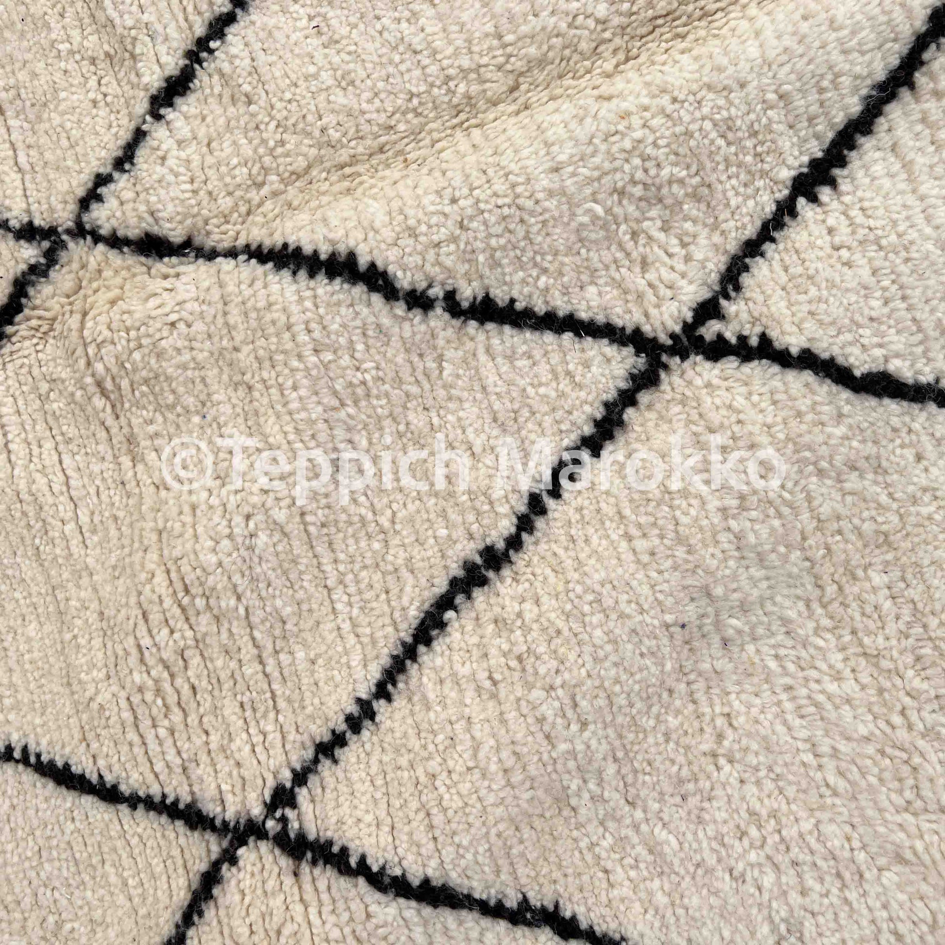 Imran – Moroccan Rug