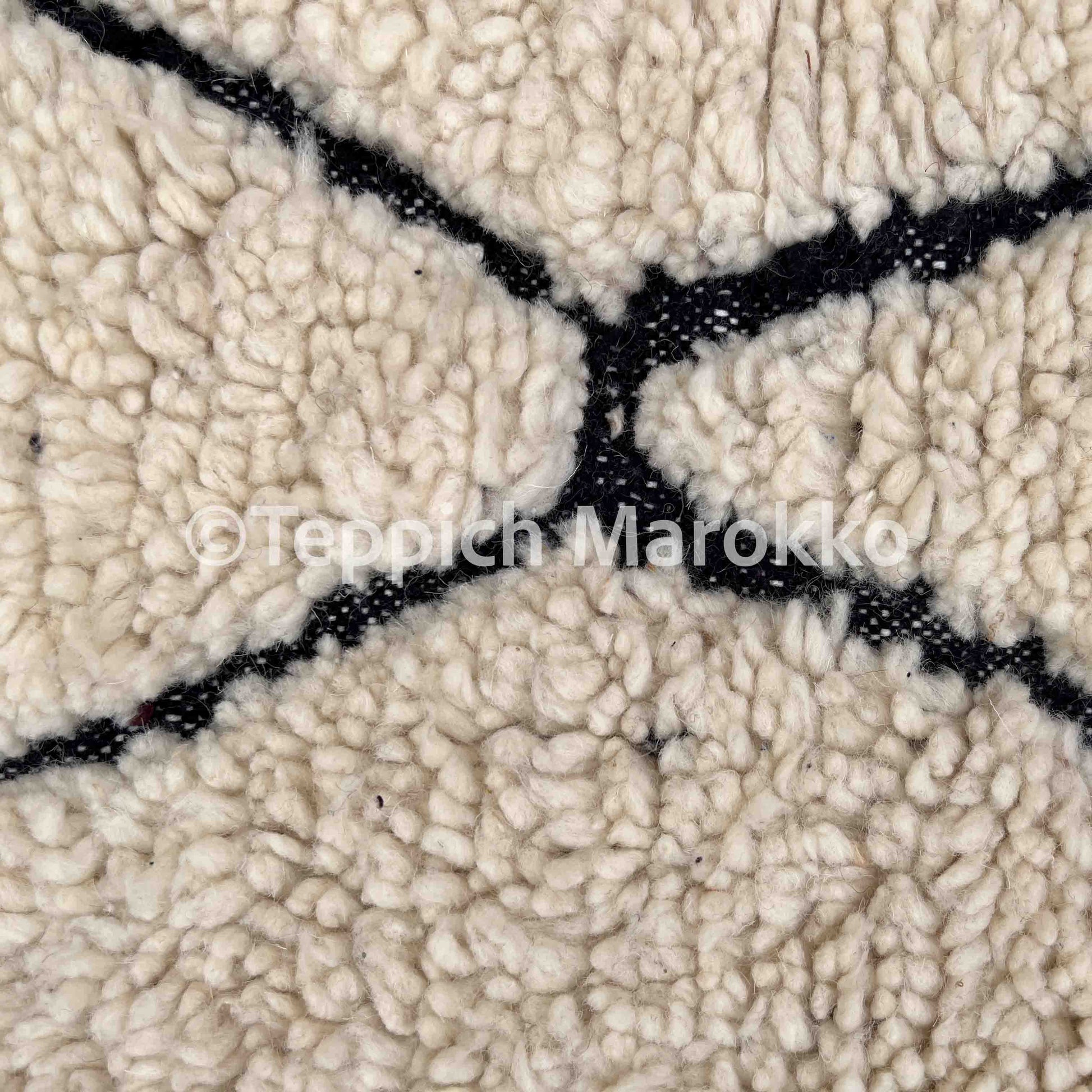 Aylin – Moroccan Rug