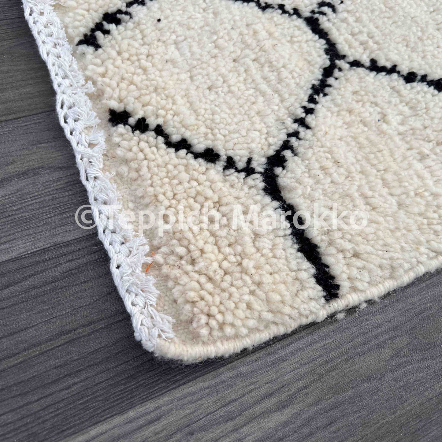 Fanida - Custom Rug